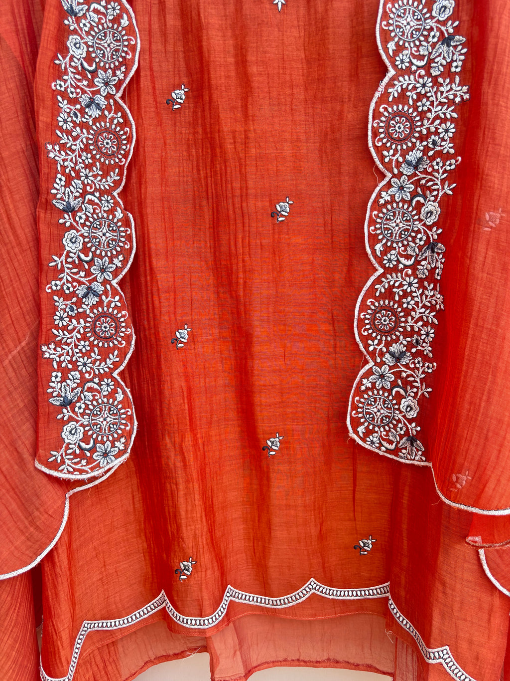 Lameesa Luxe Mulmul Chanderi Unstitched Suit