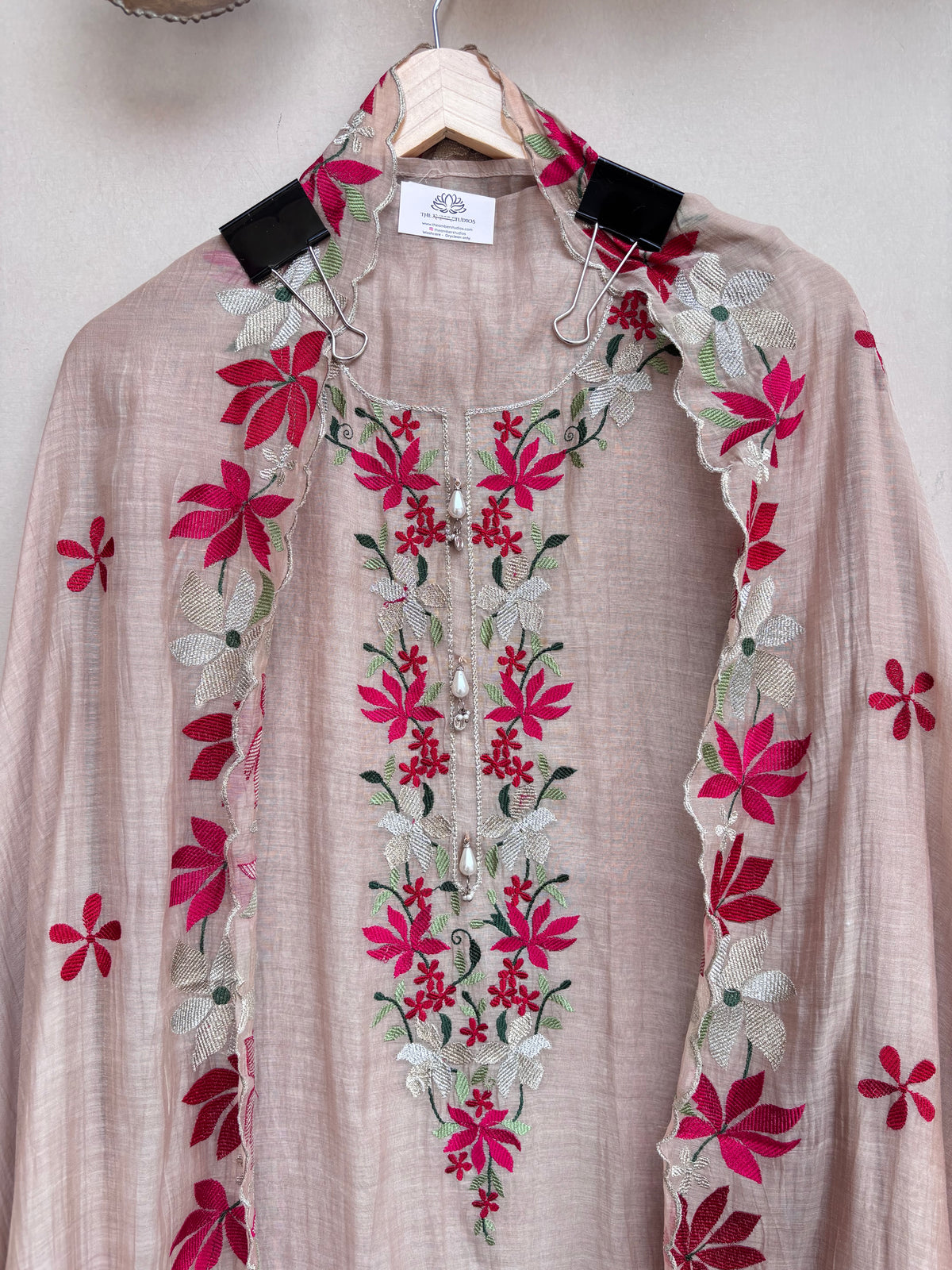 Yusra Veil Mulmul Chanderi Unstitched Suit