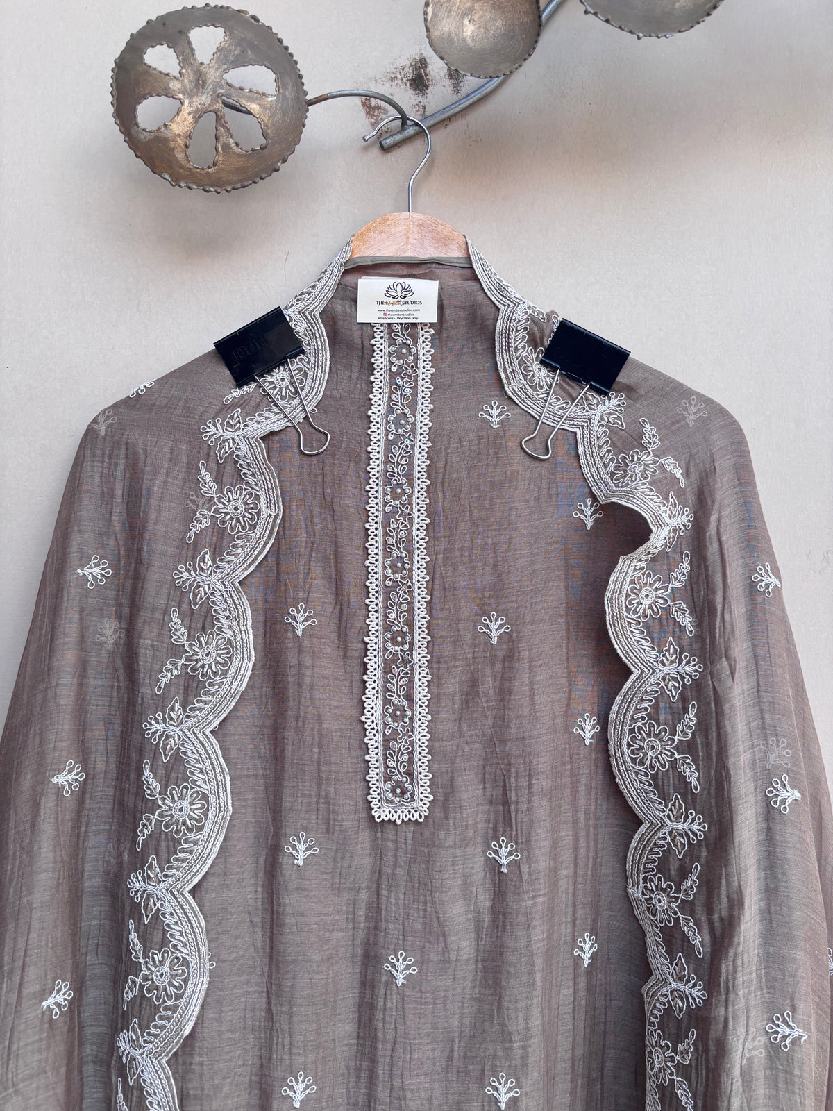 Gulchehra Mulmul Chanderi Unstitched Suit