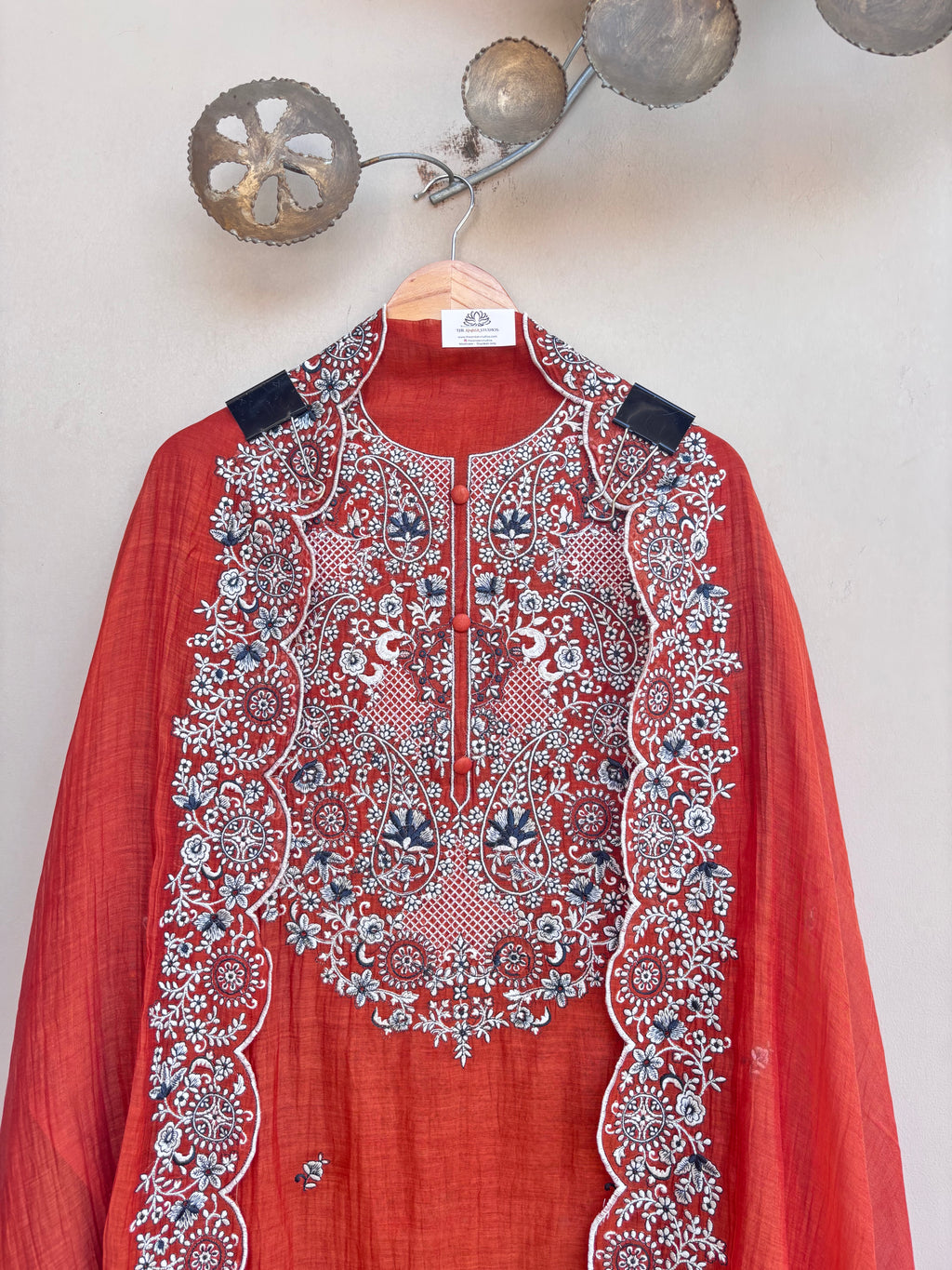 Lameesa Luxe Mulmul Chanderi Unstitched Suit