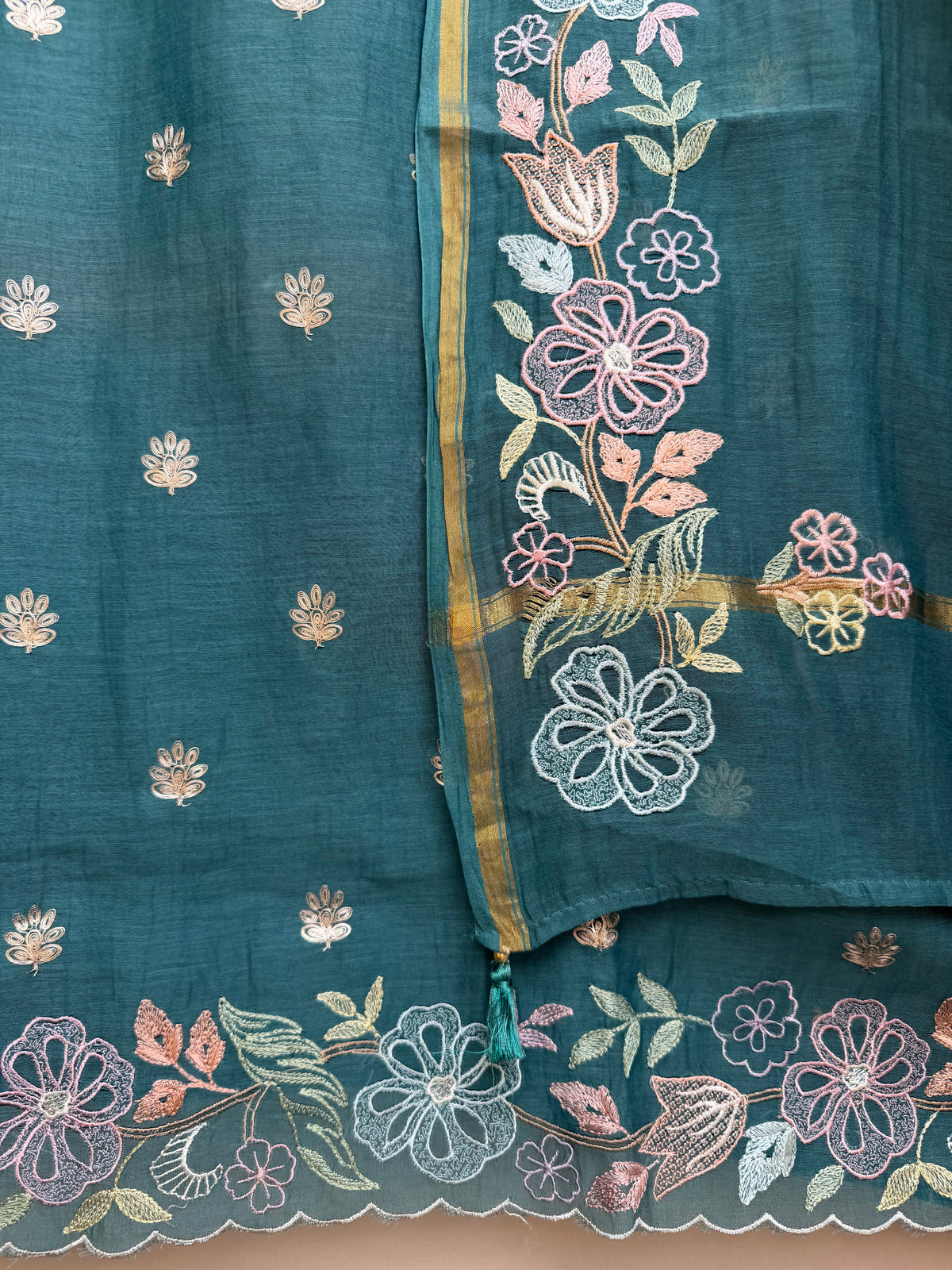 Mehreen Elegance Mulmul Chanderi Unstitched Suit