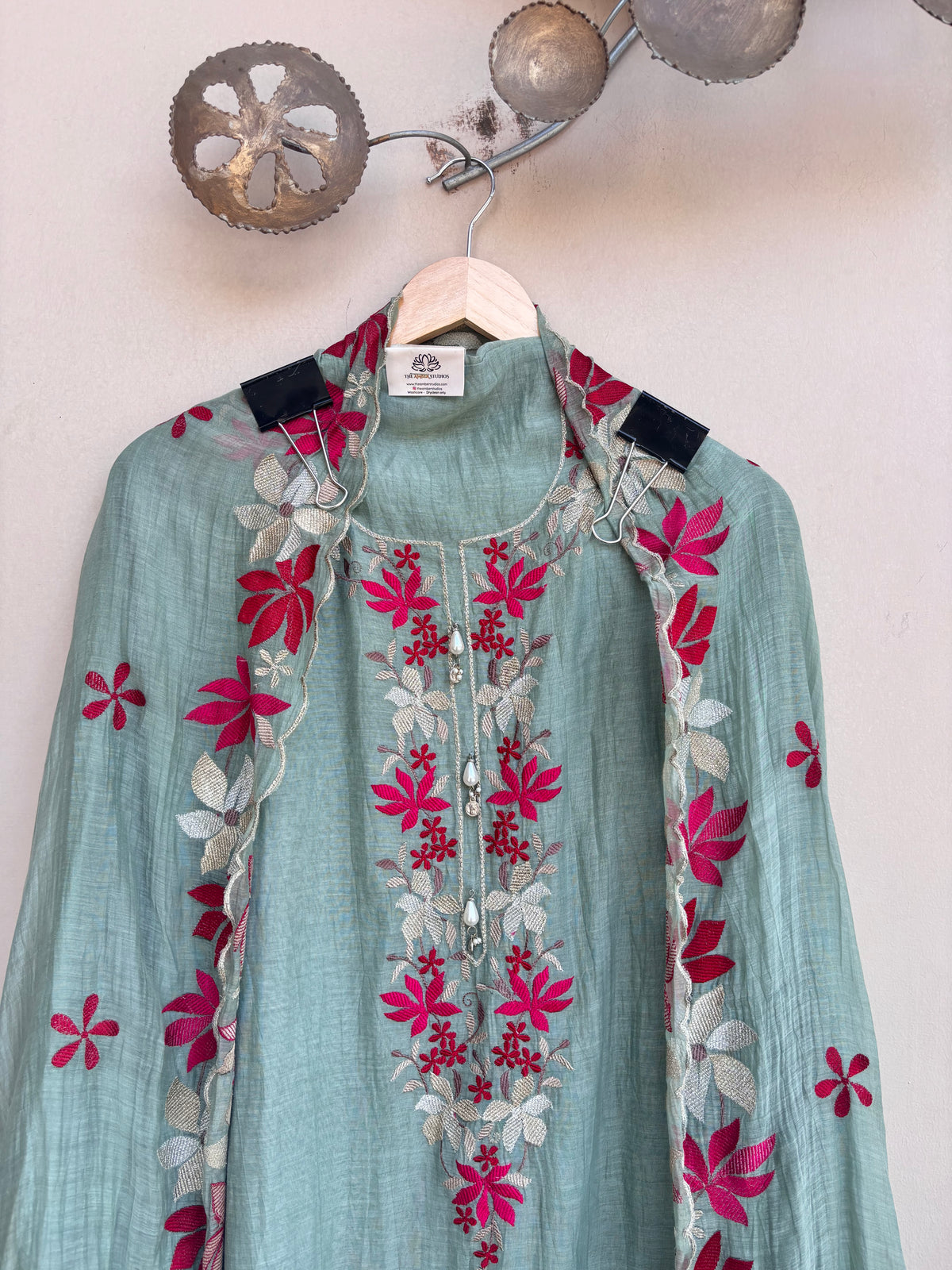 Yusra Veil Mulmul Chanderi Unstitched Suit