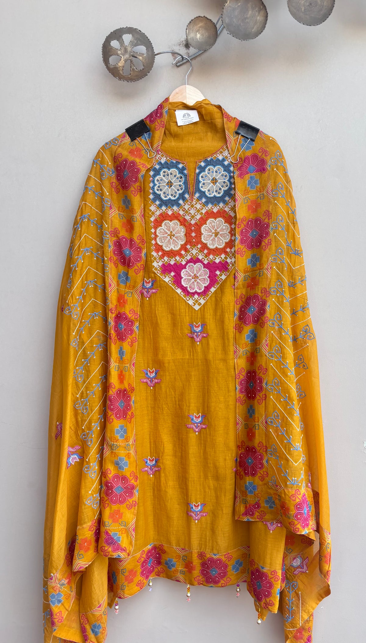 Wardah Mulmul Chanderi Unstitched Suit