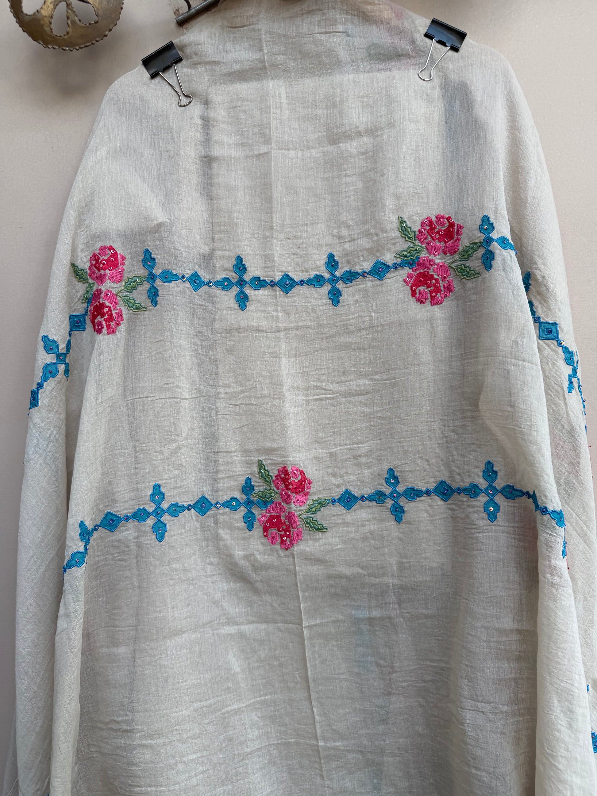 Haya Appliqué Unstitched Suit
