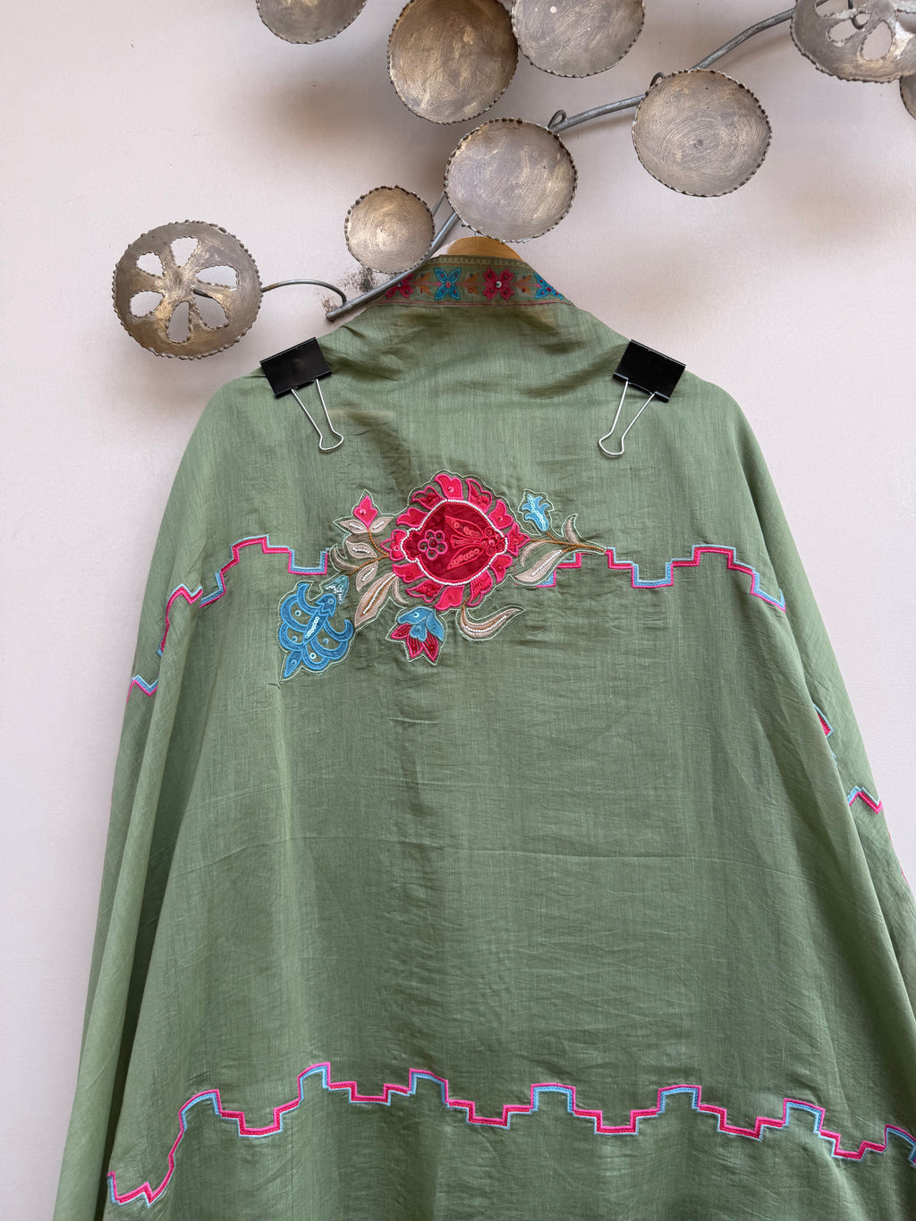 Aabroo Bloom Unstitched Suit