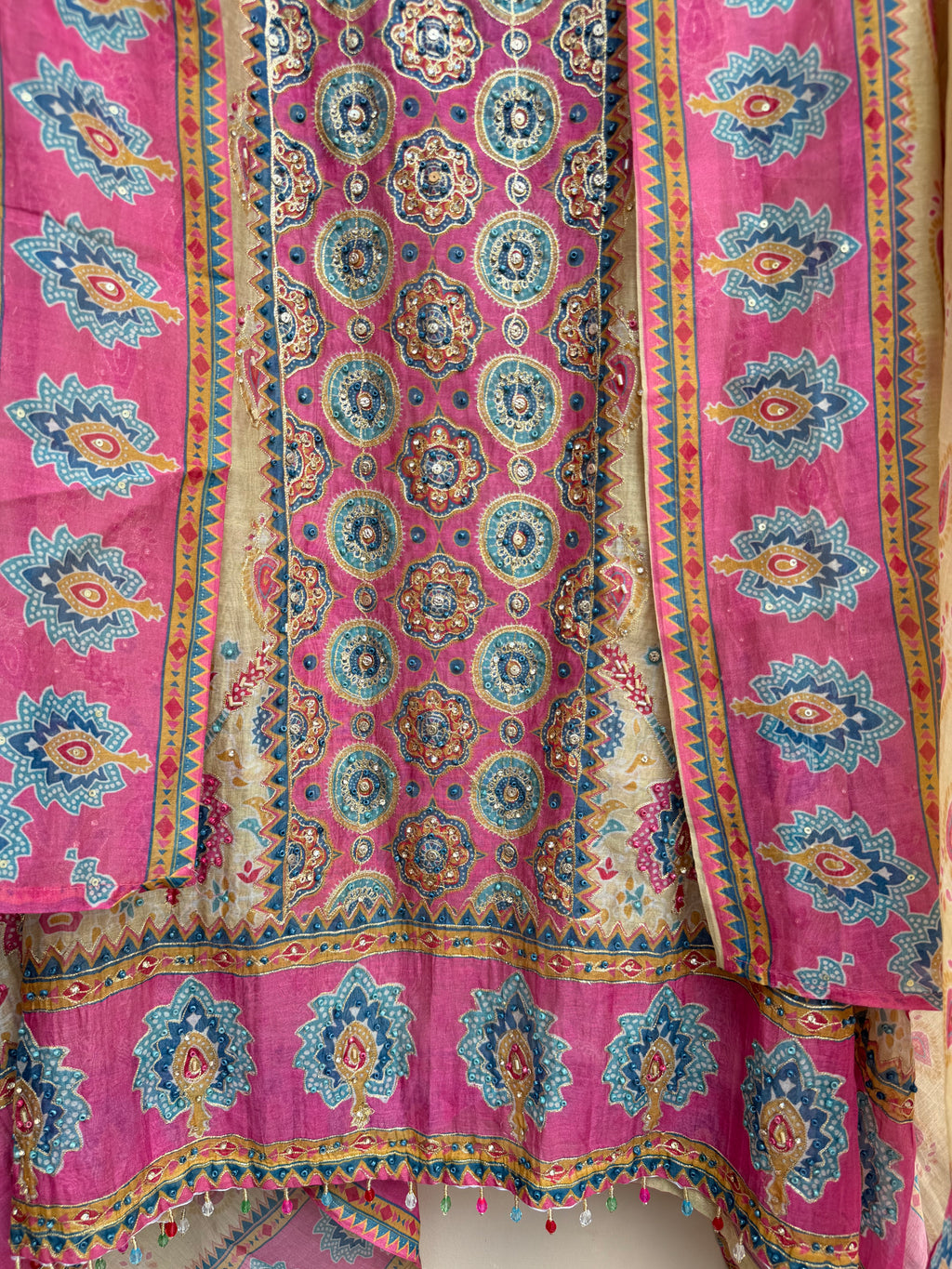 Jewel Raas Unstitched Suit