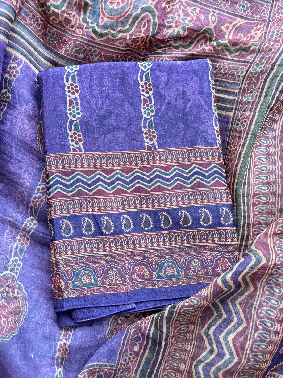 Amrapali Mulmul Cotton Unstitched Suit