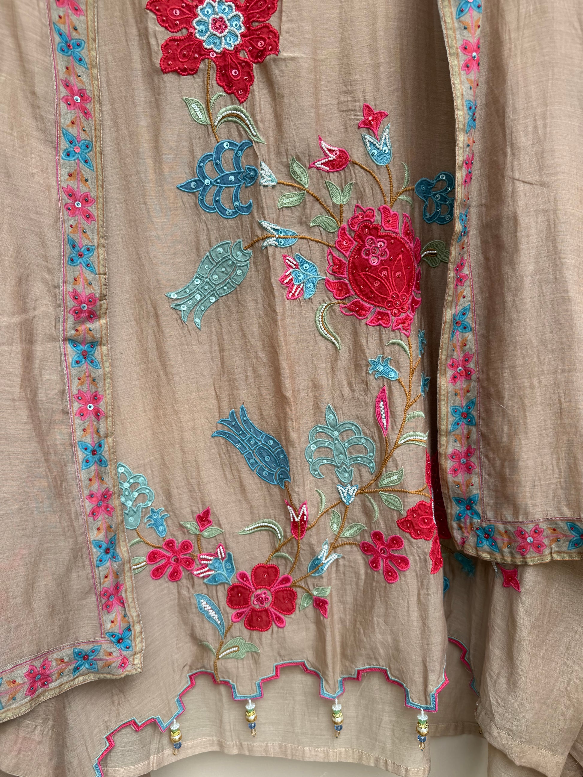 Aabroo Bloom Unstitched Suit