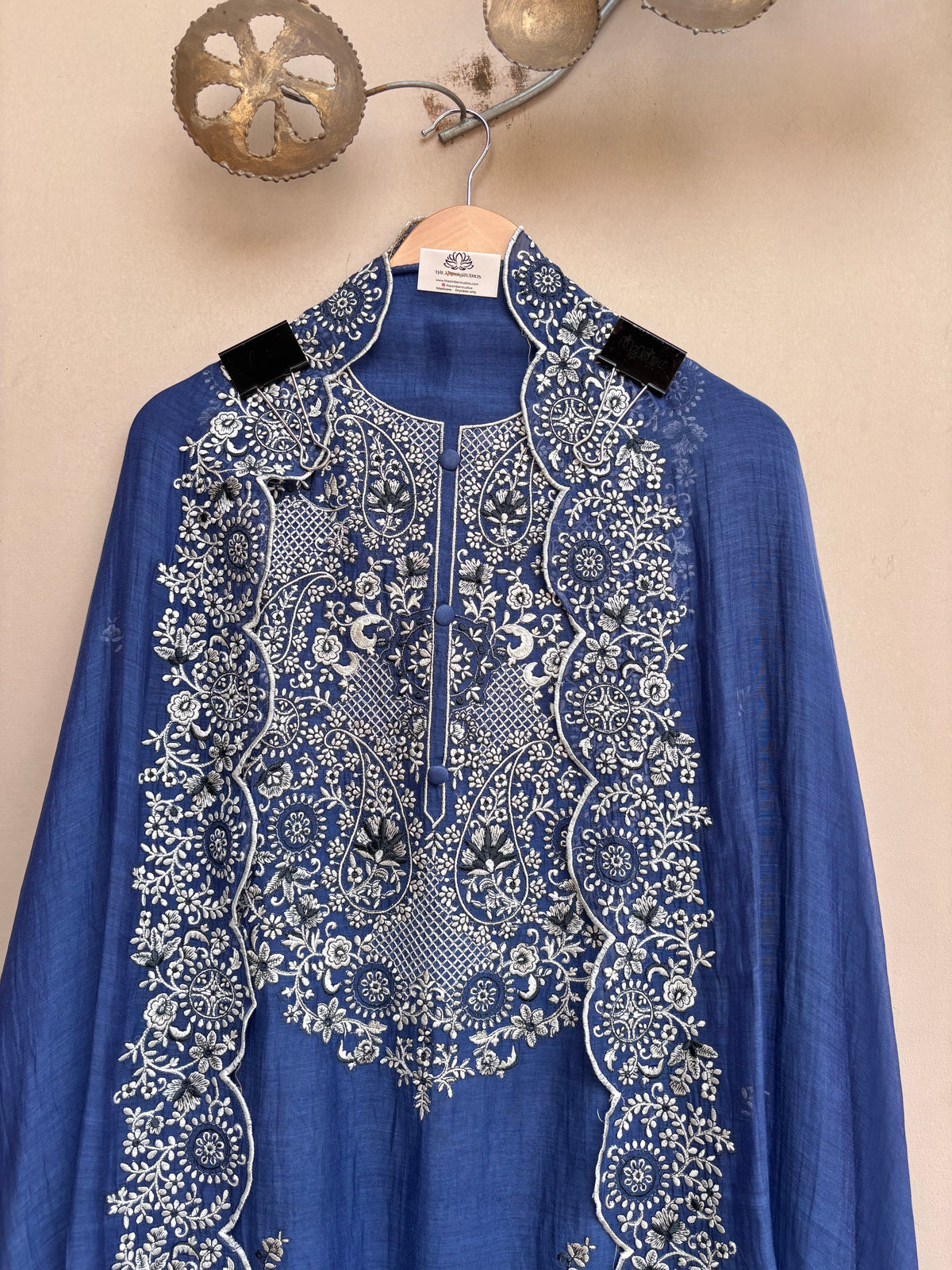 Lameesa Luxe Mulmul Chanderi Unstitched Suit