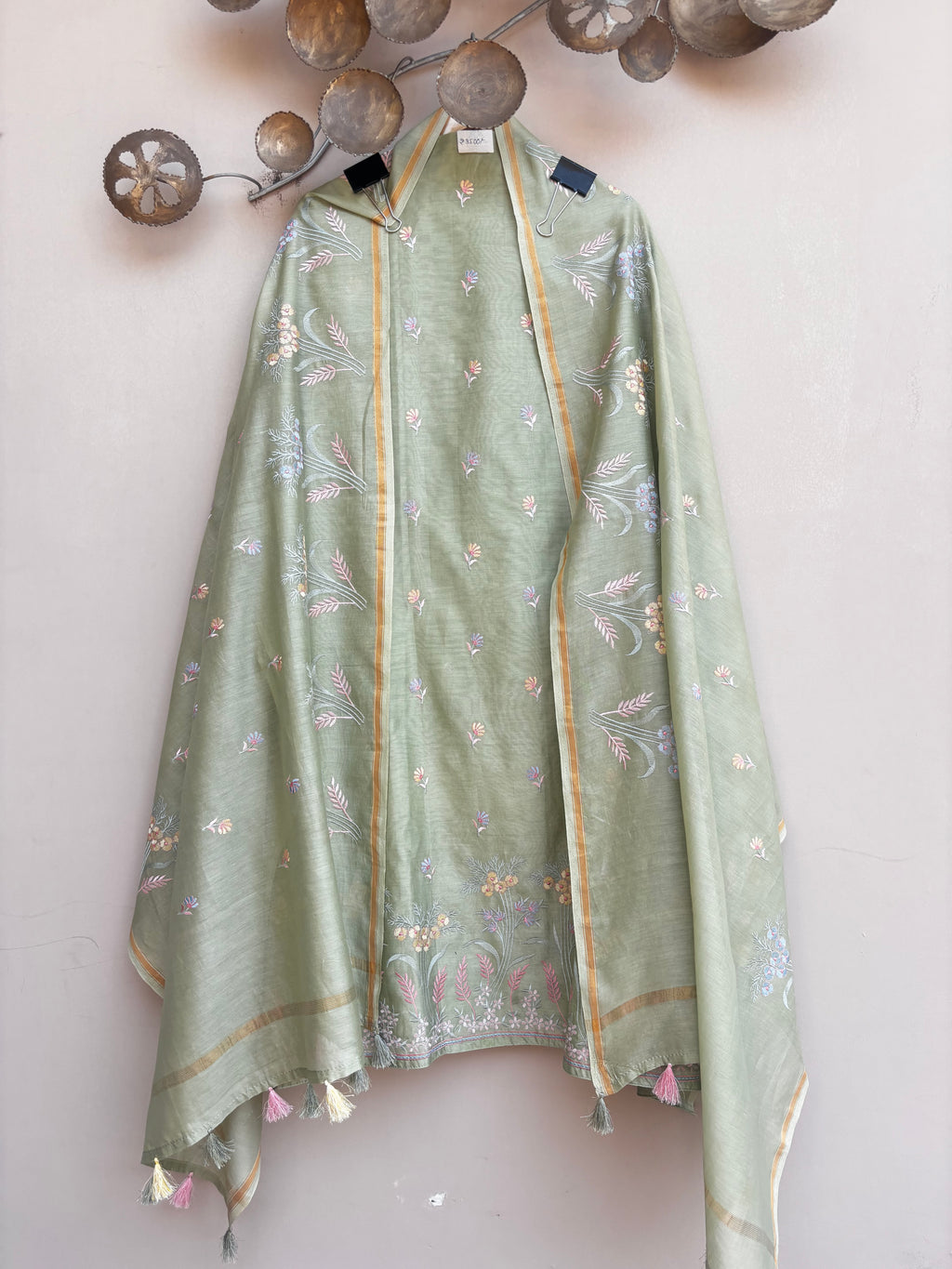 Pista Petals Unstitched Suit