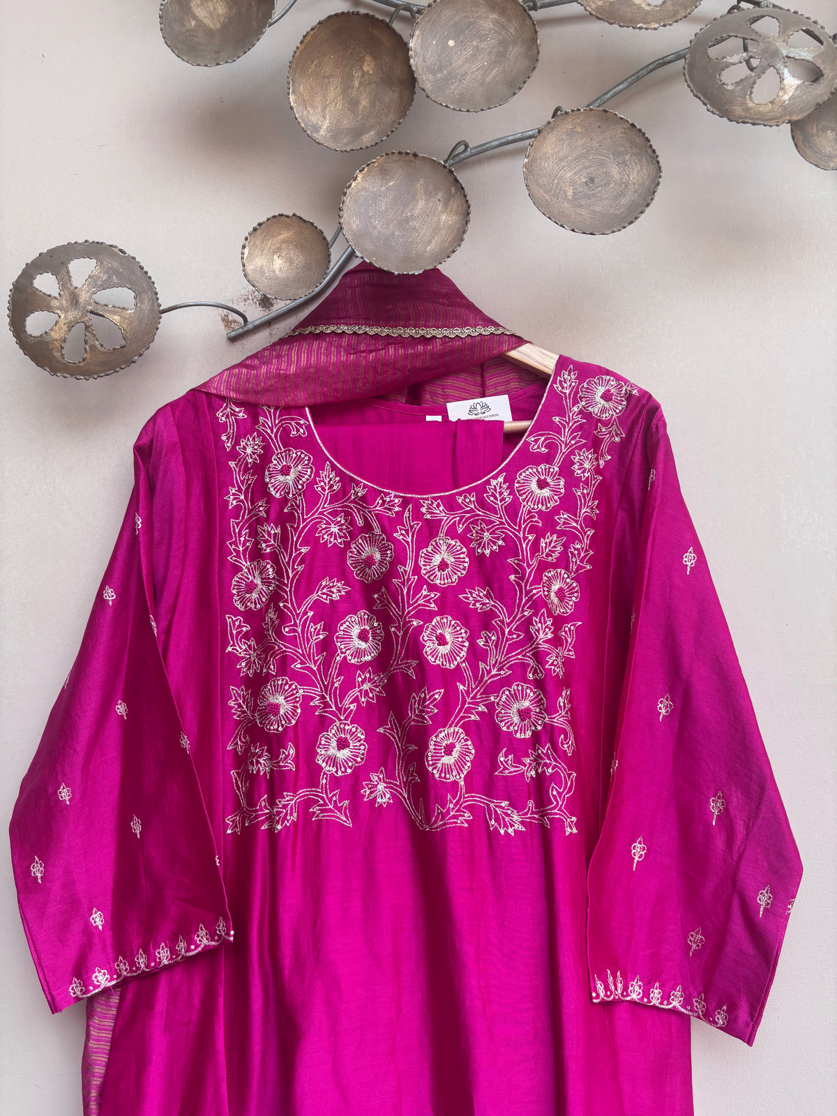 Gulbano Chanderi Silk Kurta Set