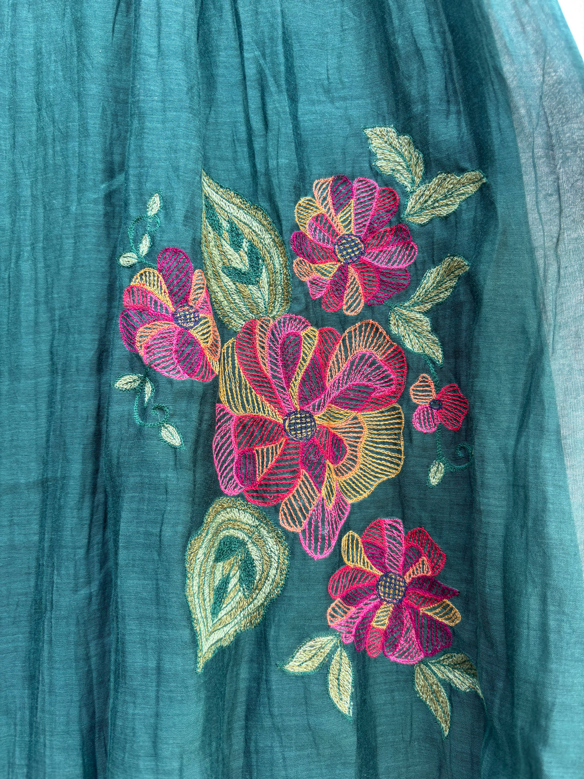 Mahnoor Mulmul Chanderi Kurta Set