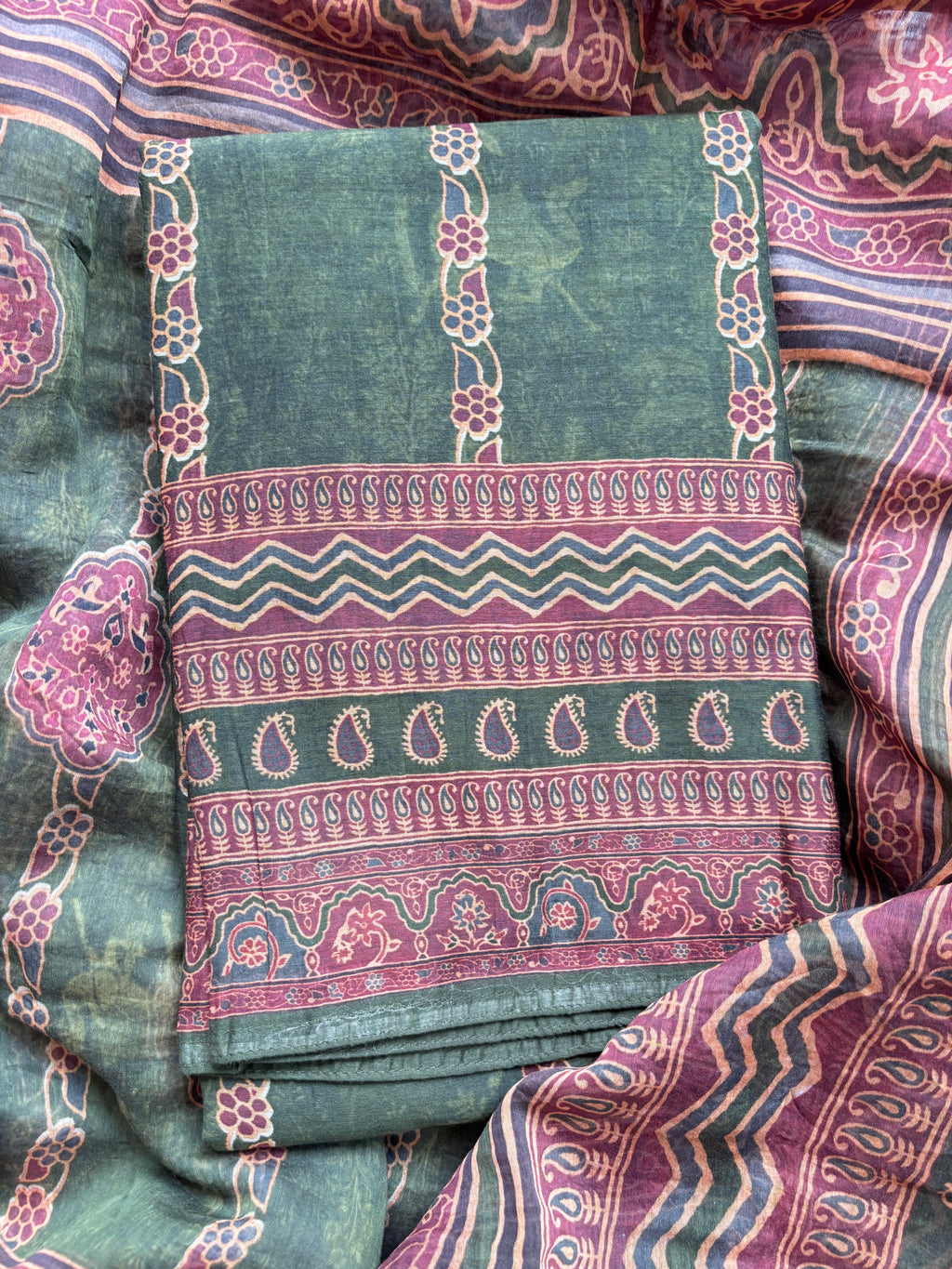 Amrapali Unstitched Suit