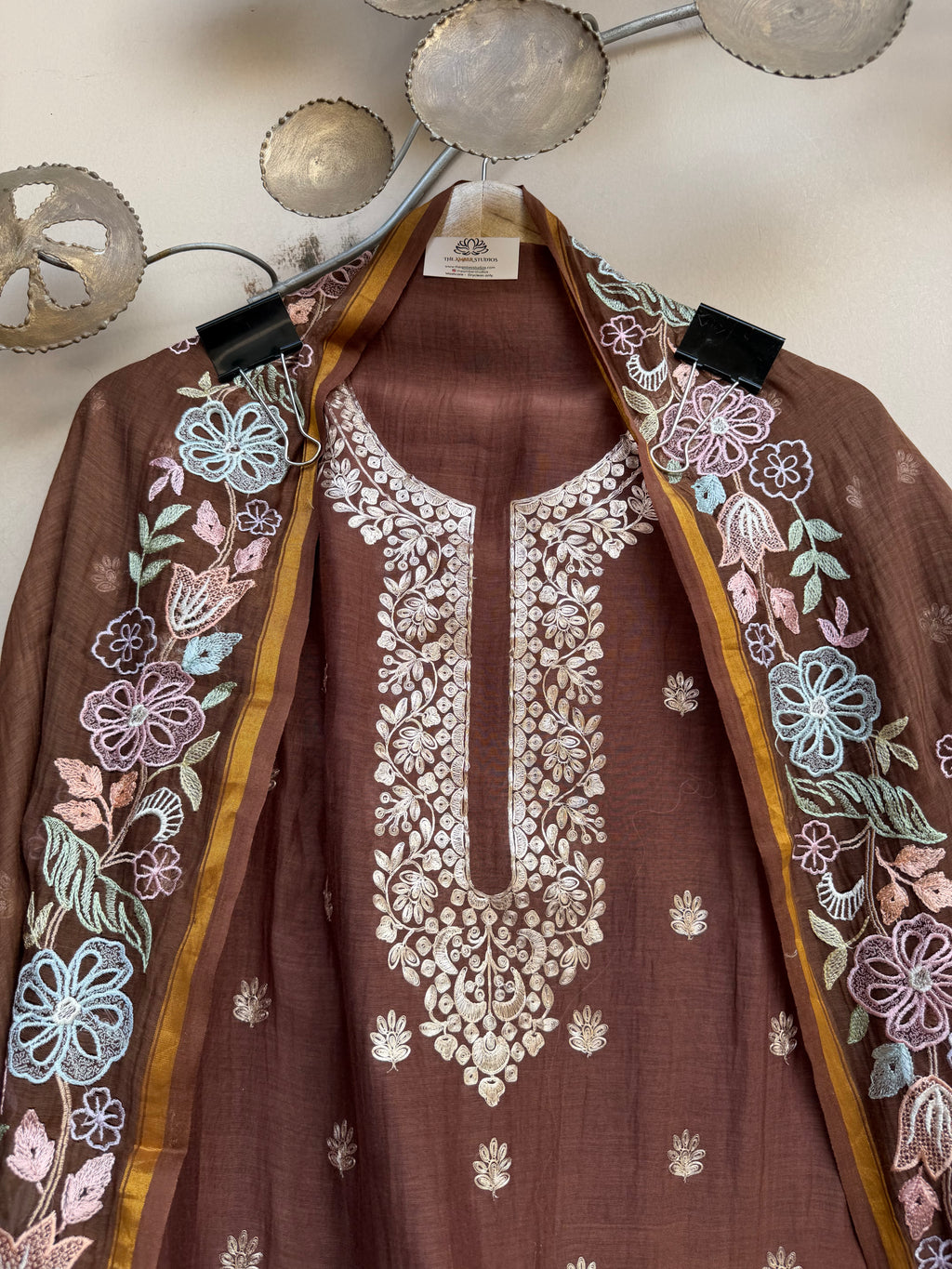 Mehreen Elegance Unstitched Suit