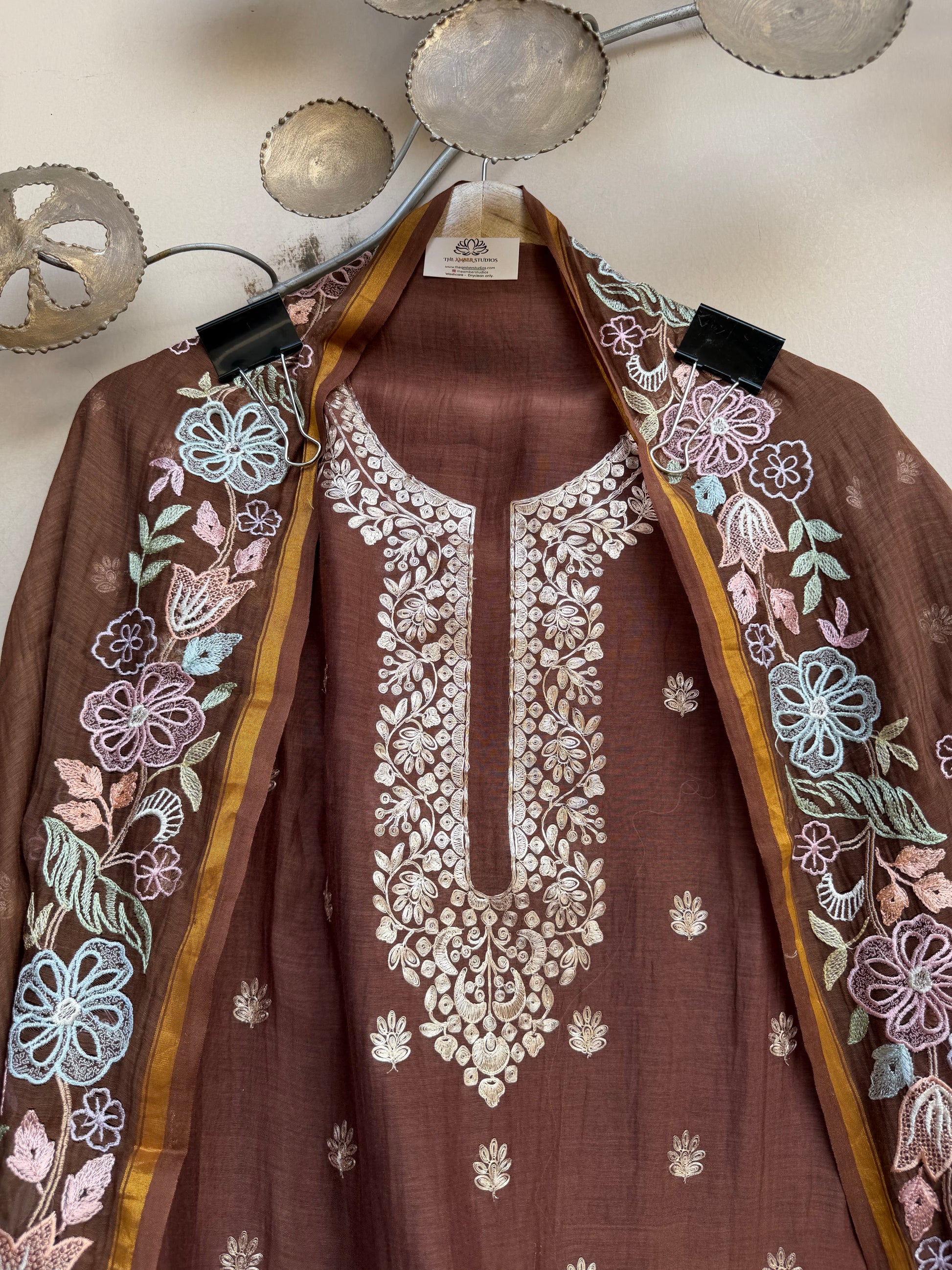 Mehreen Elegance Unstitched Suit