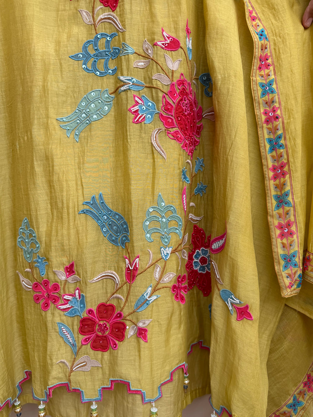 Aabroo Bloom Unstitched Suit