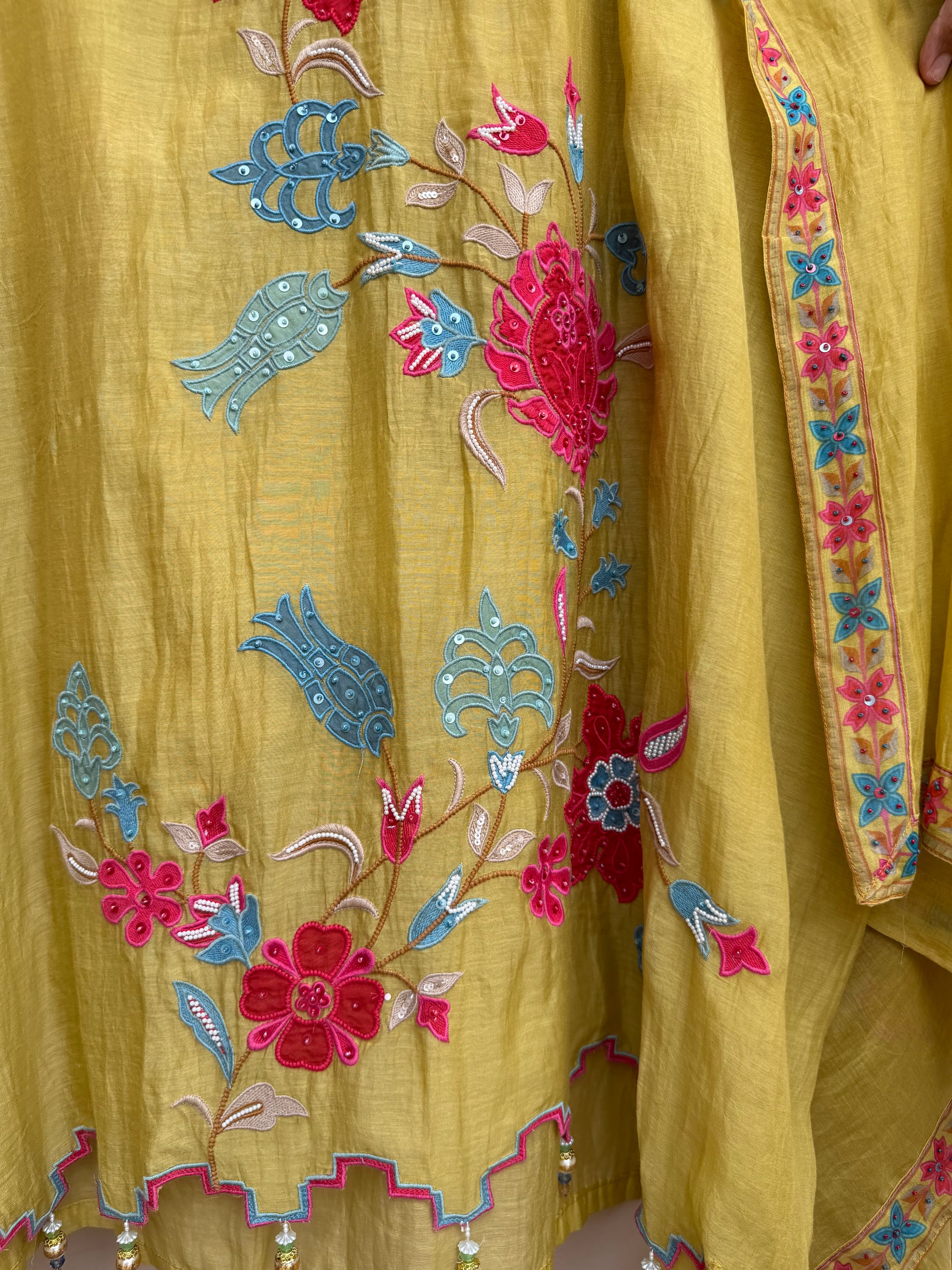 Aabroo Bloom Unstitched Suit