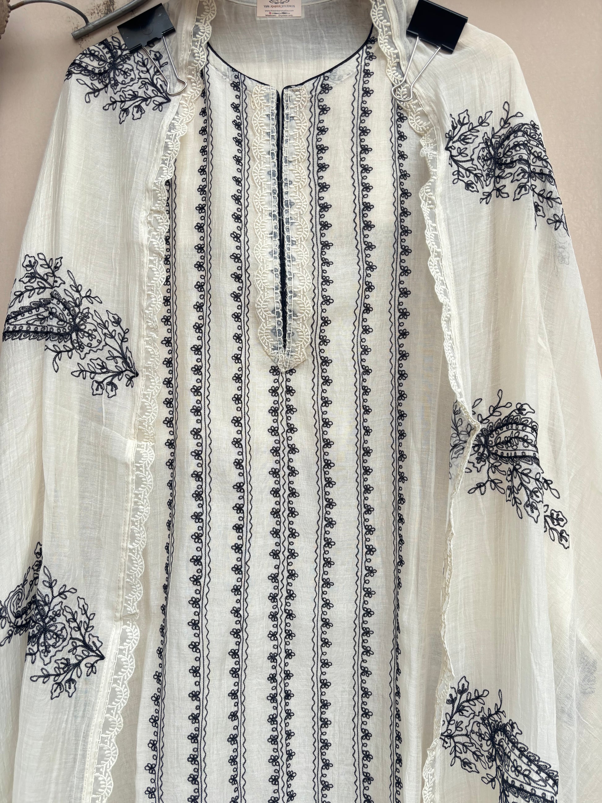 Gulbahaar Mulchanderi Unstitched Suit