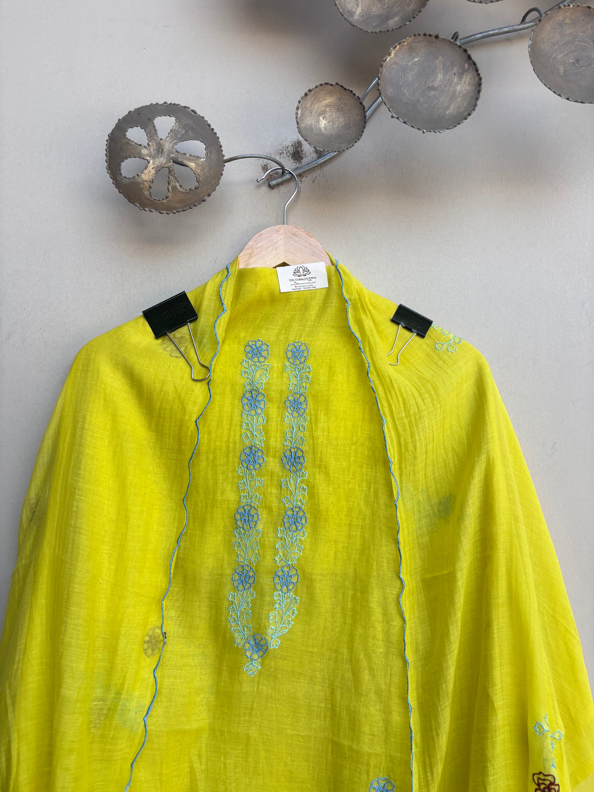 Haneen Aura Mulmul Chanderi Unstitched Suit