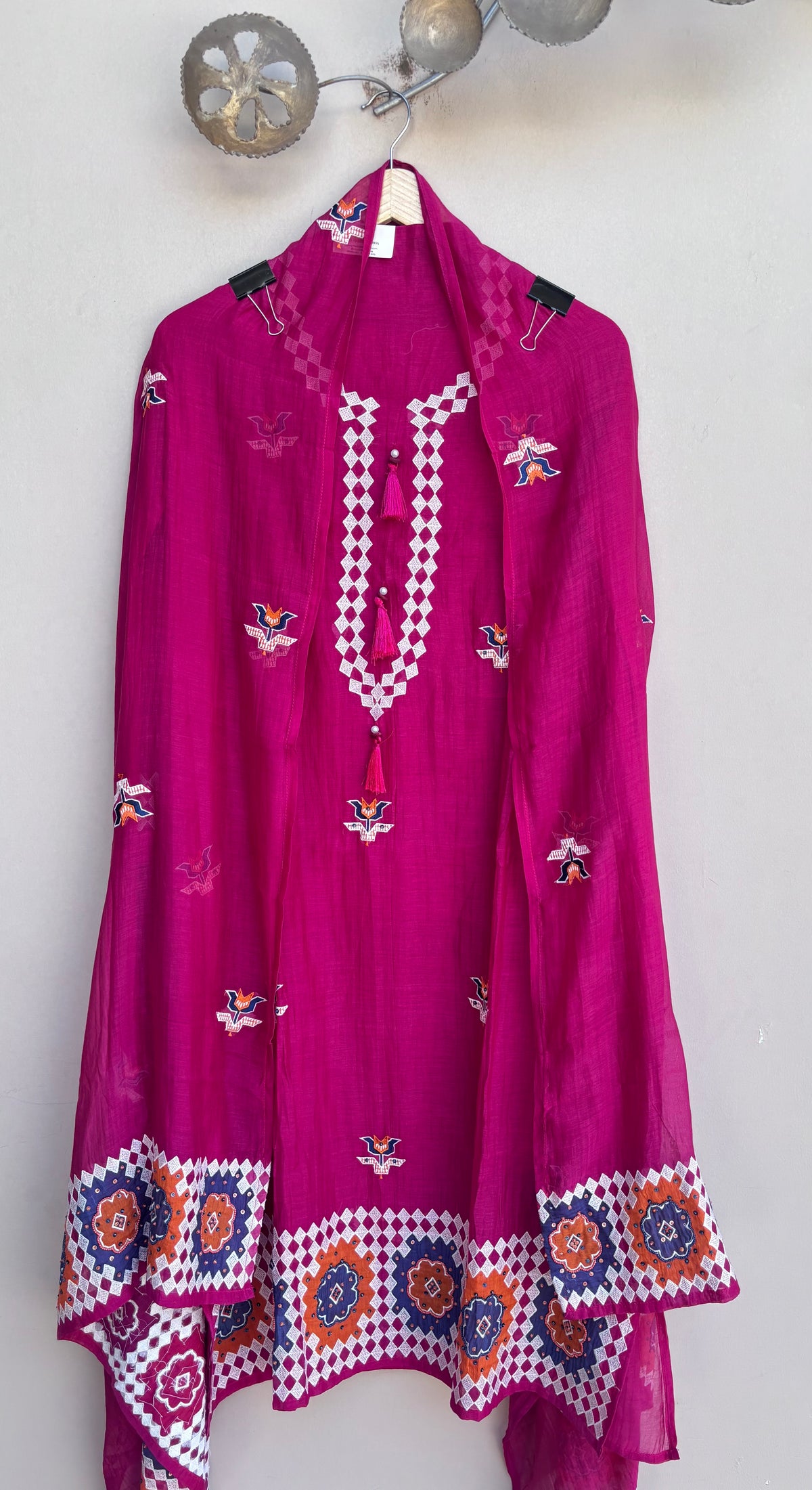 Nazneen Mulmul Chanderi Unstitched Suit