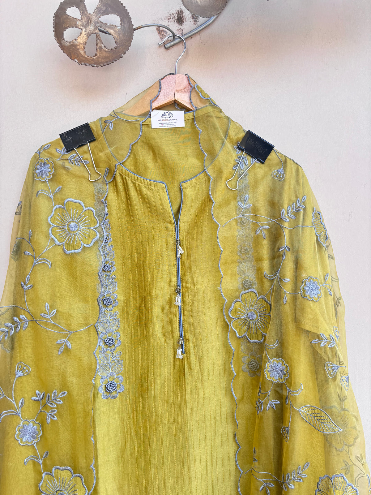 Rawaq Bloom Chanderi Unstitched Suit