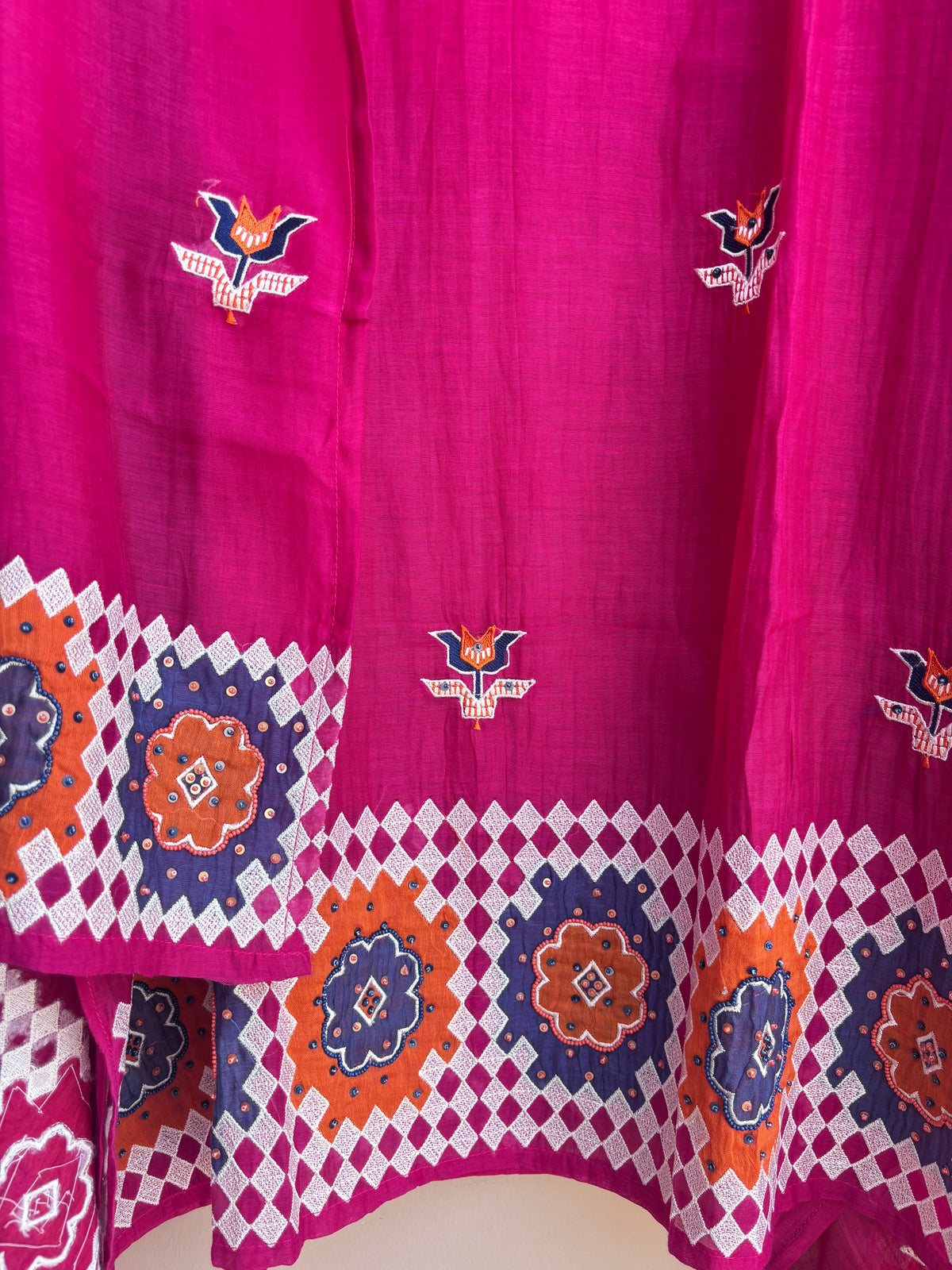 Nazneen Mulmul Chanderi Unstitched Suit