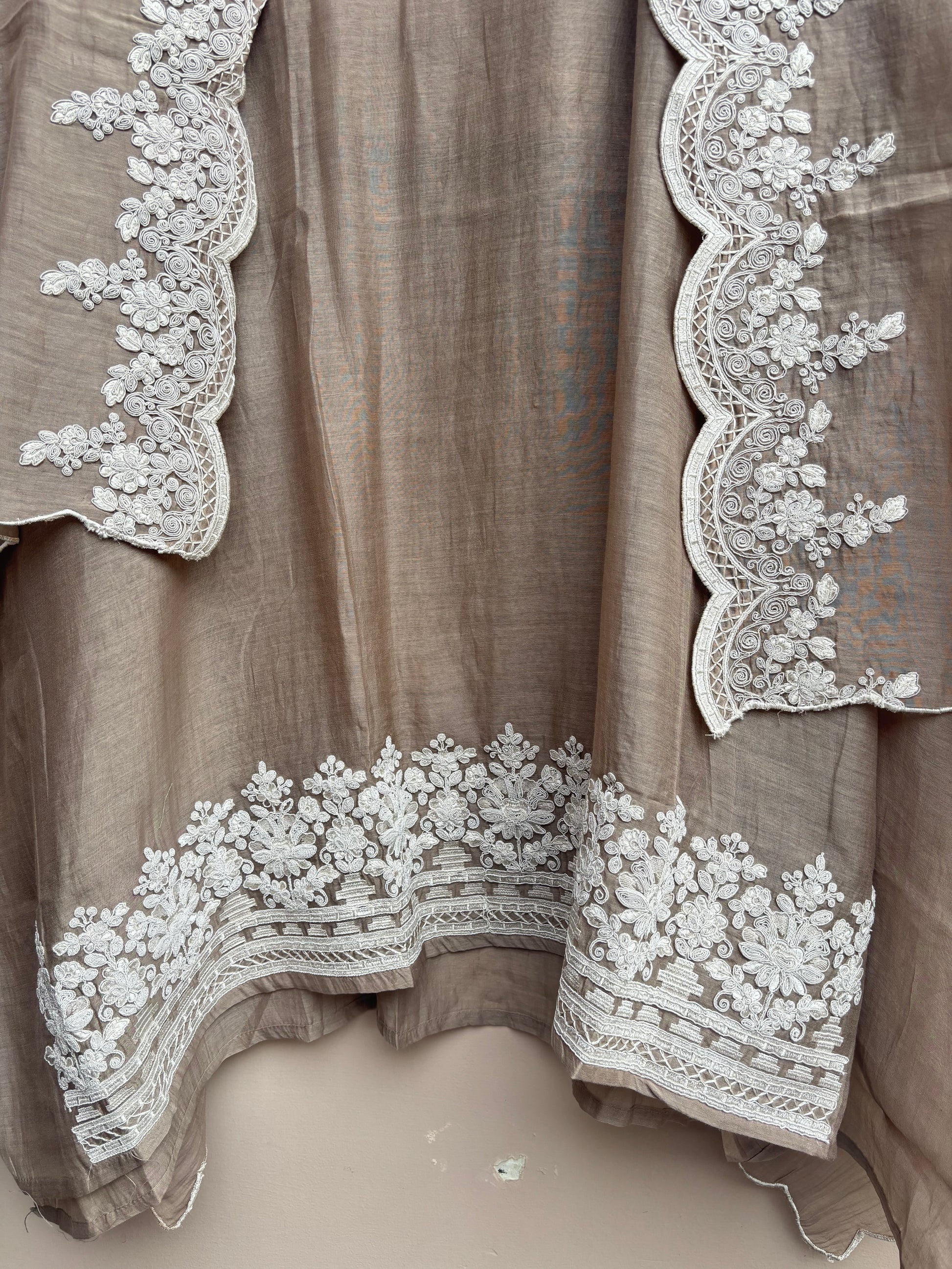 Noor-e-Ruhaani Unstitched Suit