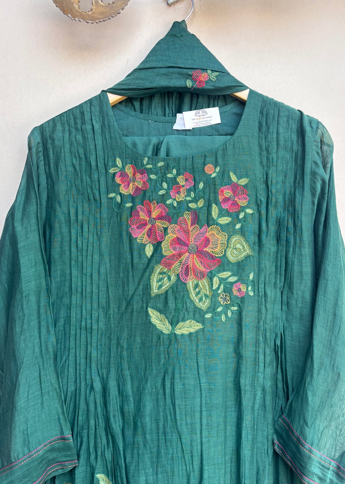 Mahnoor Mulmul Chanderi Kurta Set