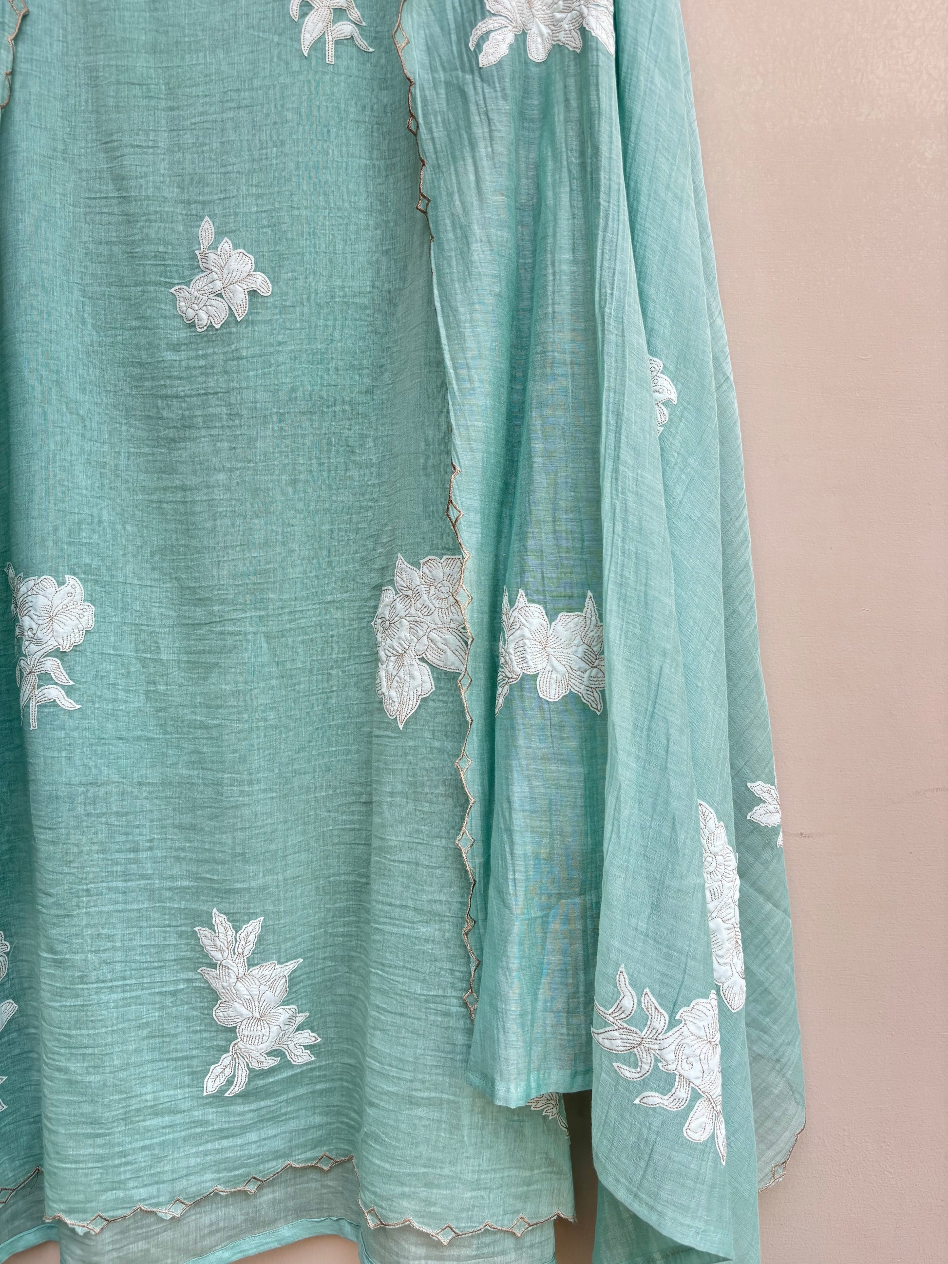 Noor Bloom Unstitched suit