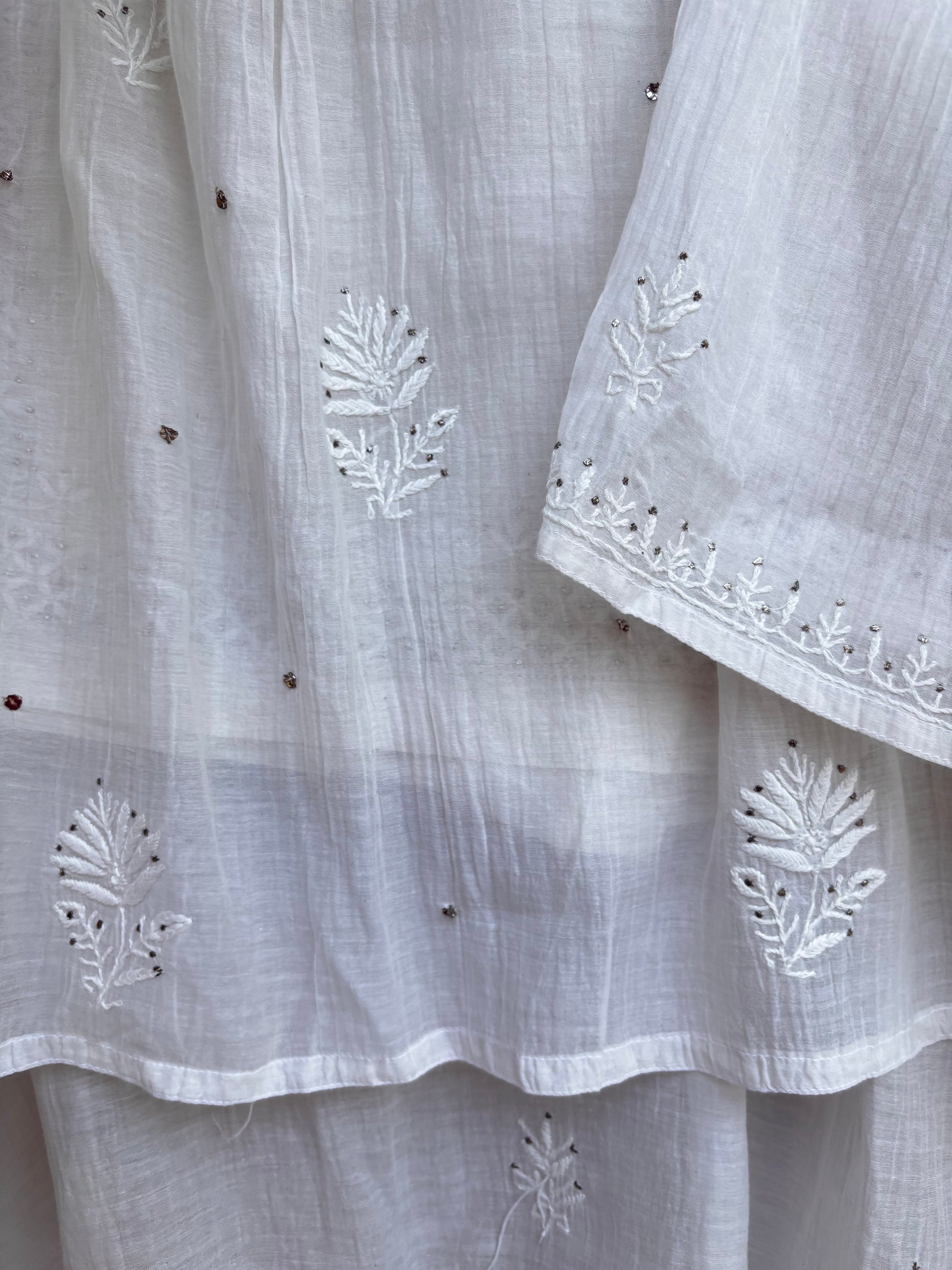 Ivory Noor Luckhnavi Unstitched Kurta Set