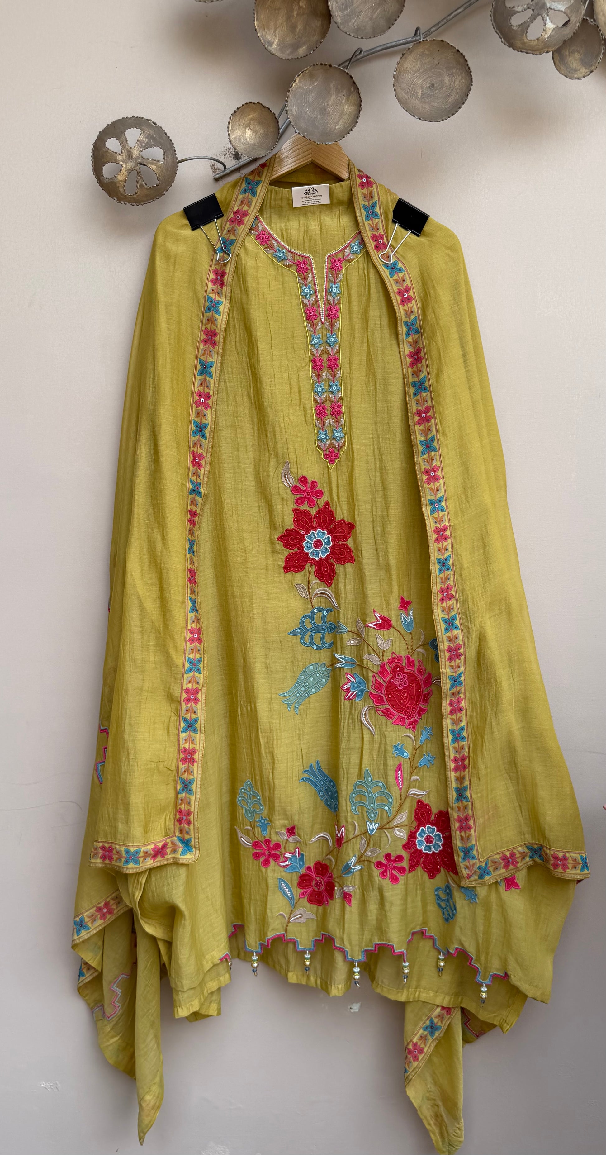 Aabroo Bloom Unstitched Suit