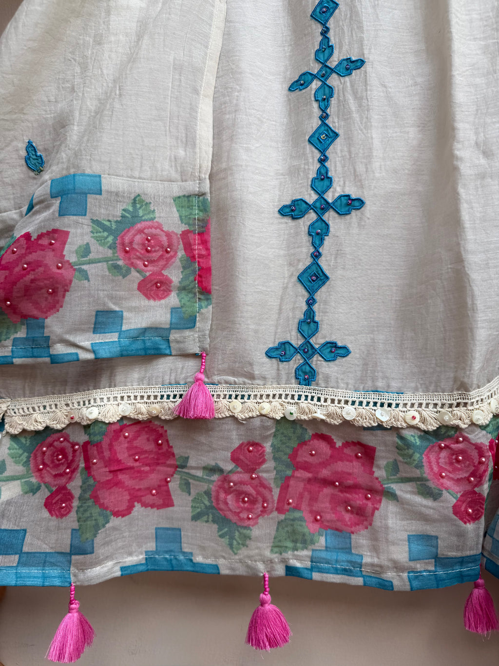 Haya Appliqué Unstitched Suit