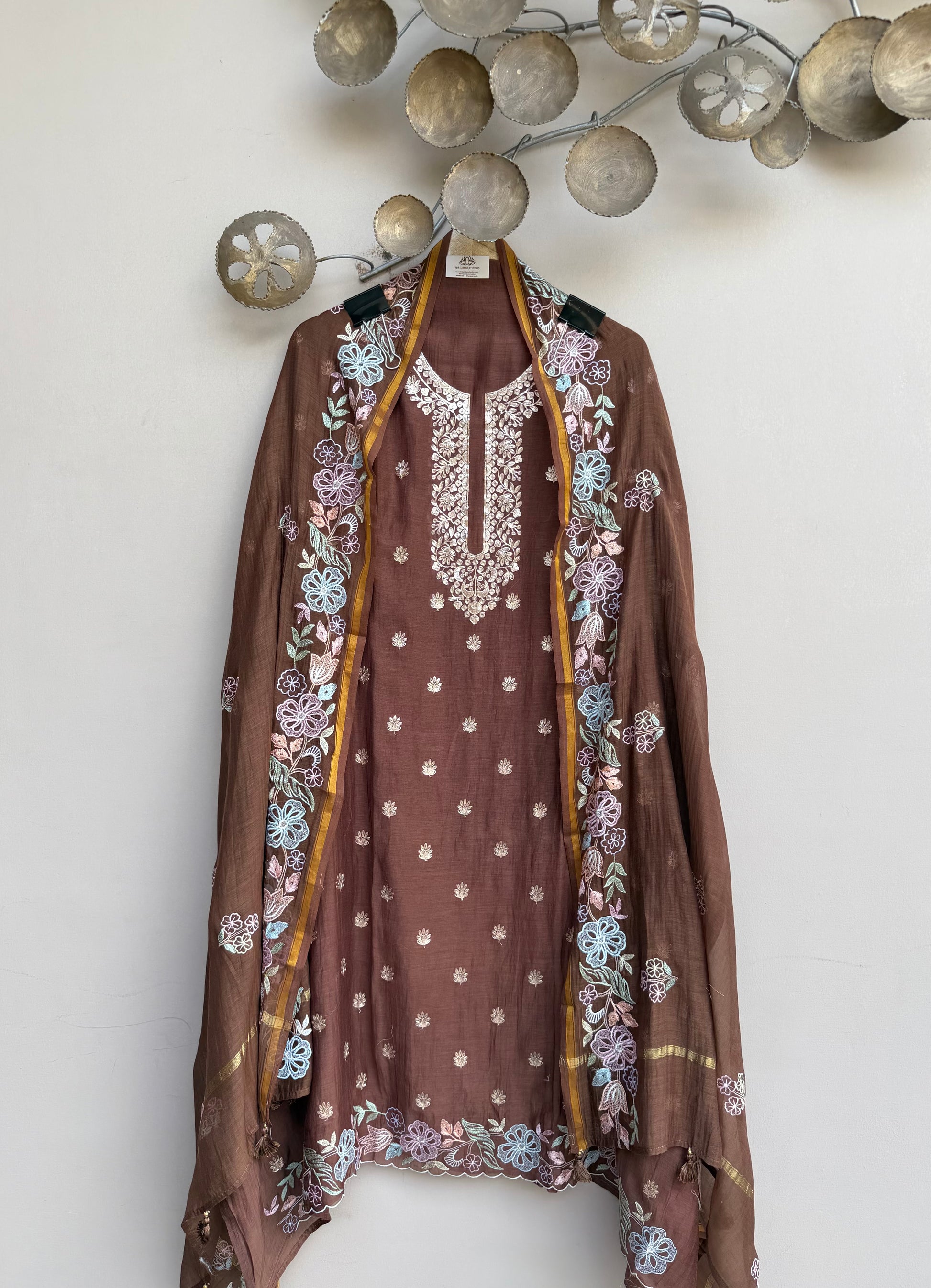 Mehreen Elegance Unstitched Suit