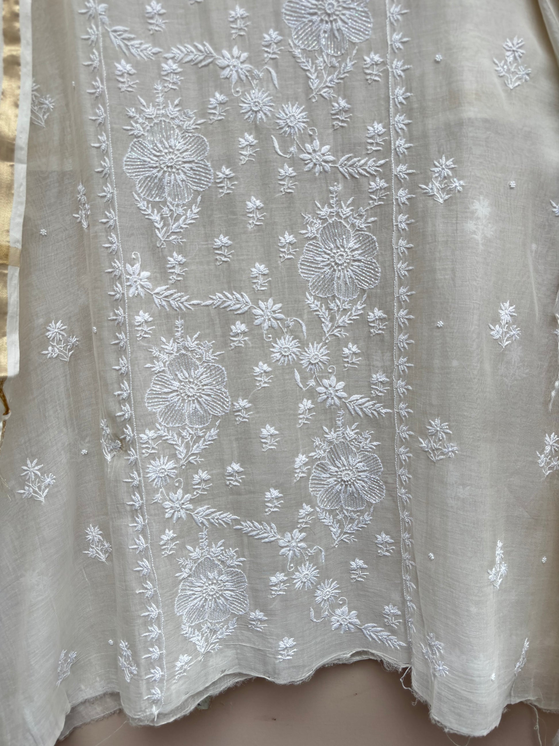 Ivory Noor Chikankari Unstitched Suit