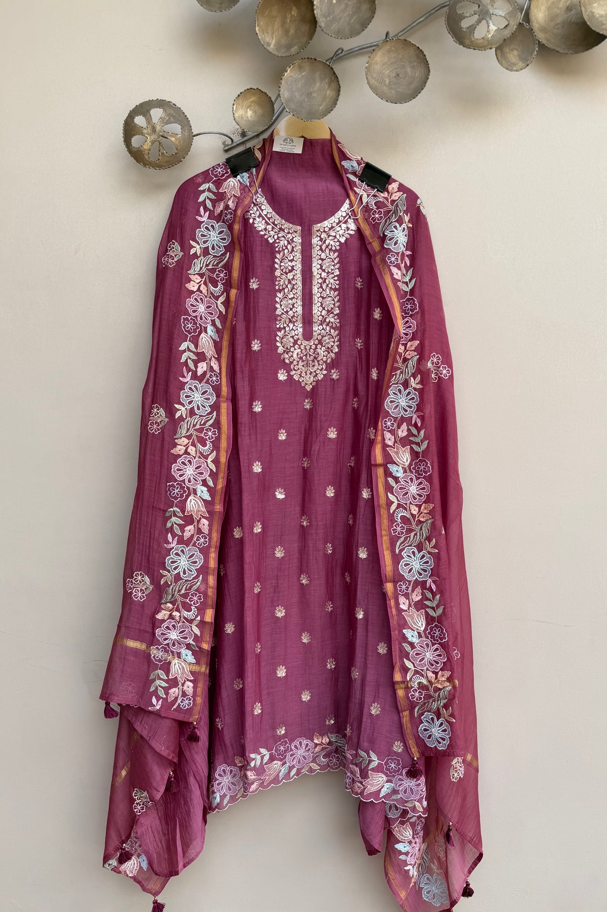 Mehreen Elegance Mulmul Chanderi Unstitched Suit