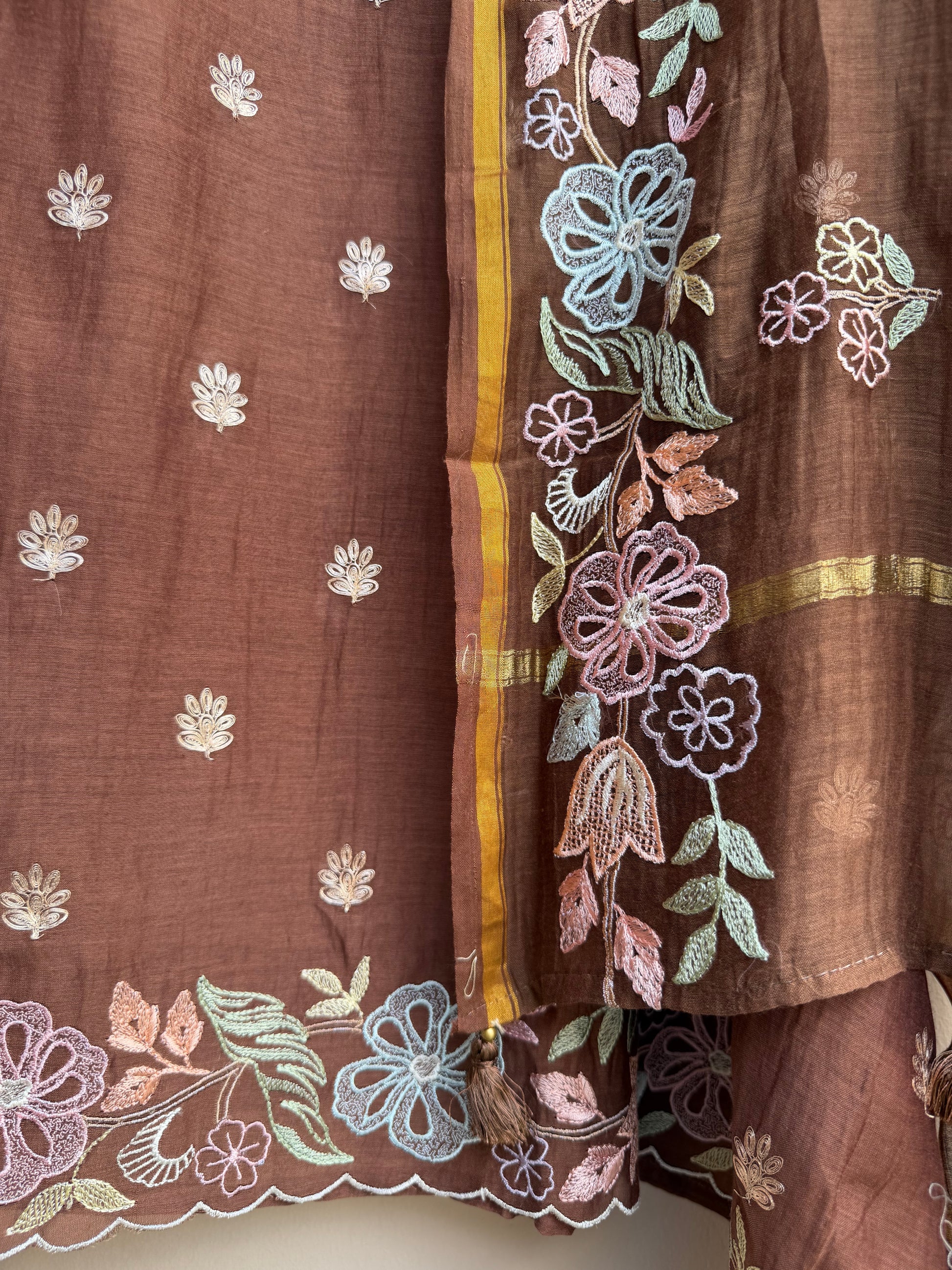 Mehreen Elegance Unstitched Suit
