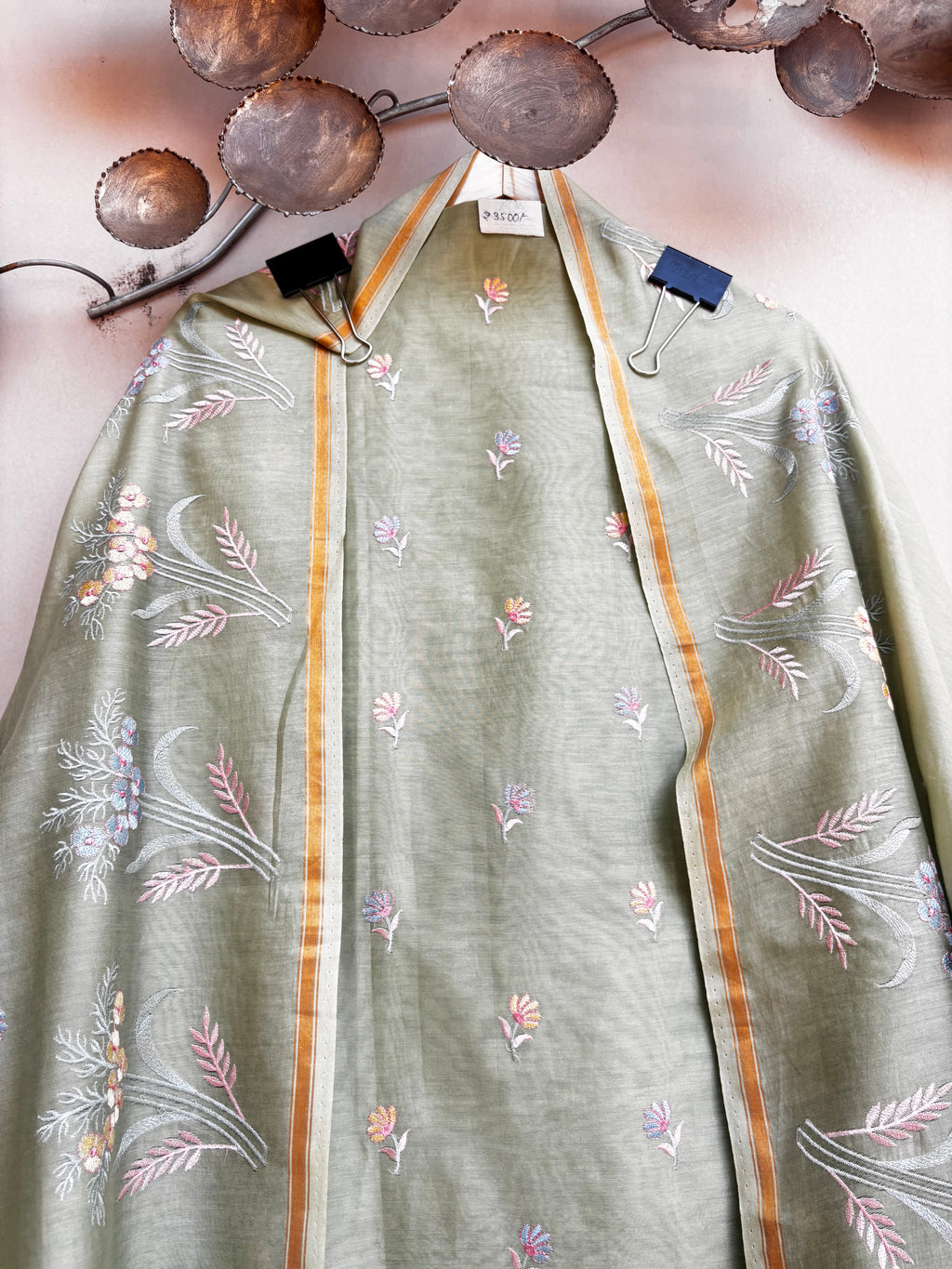 Pista Petals Unstitched Suit