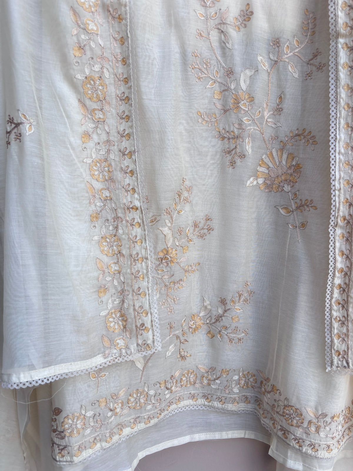 Rubaab Mulmul Chanderi Unstitched Suit