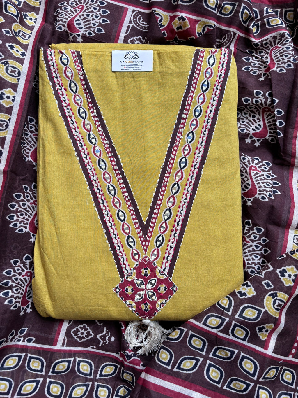 Kesar Vatika Unstitched Suit