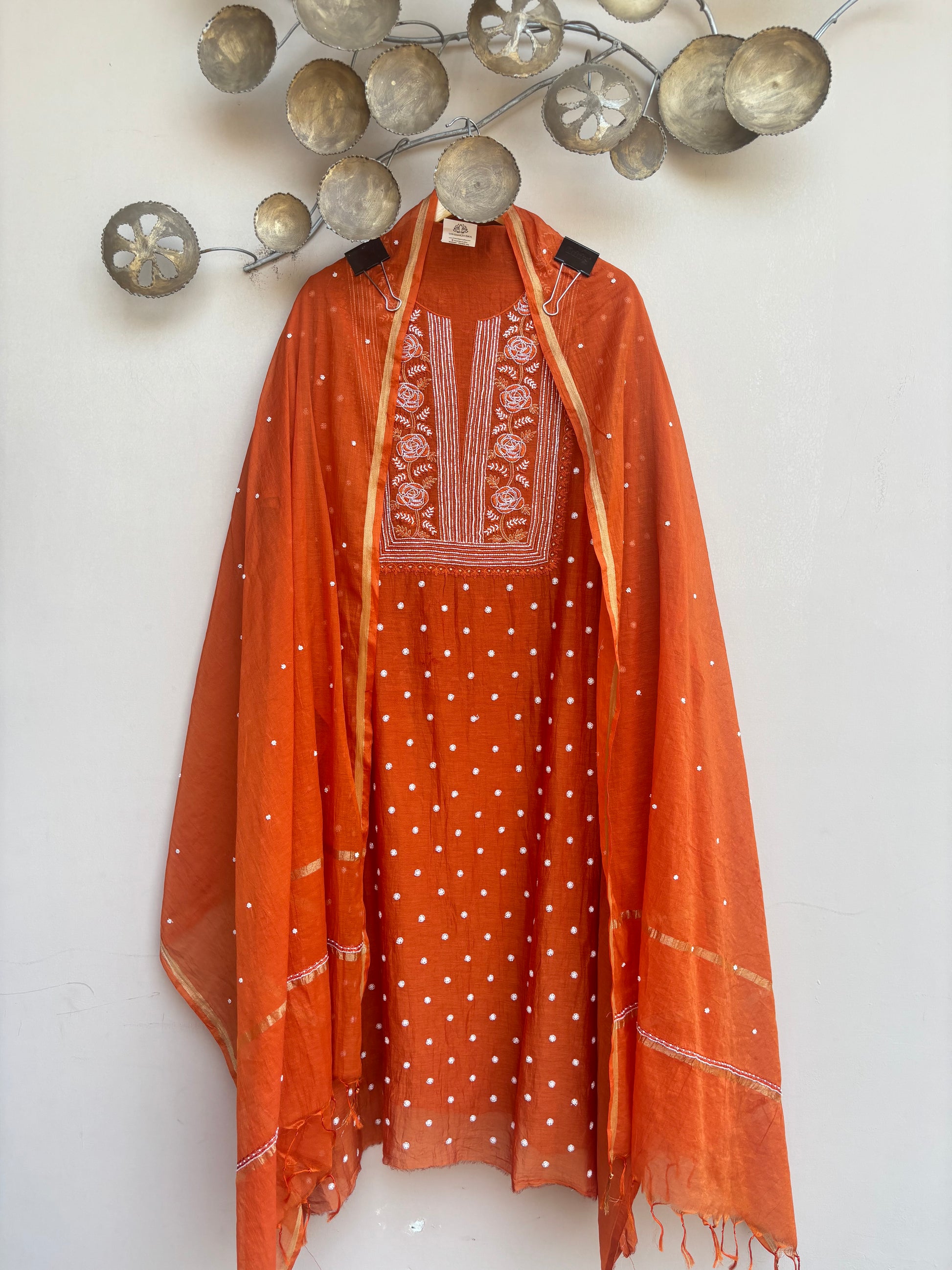 Noor-e-Rang Luckhnavi Unstitched Suit