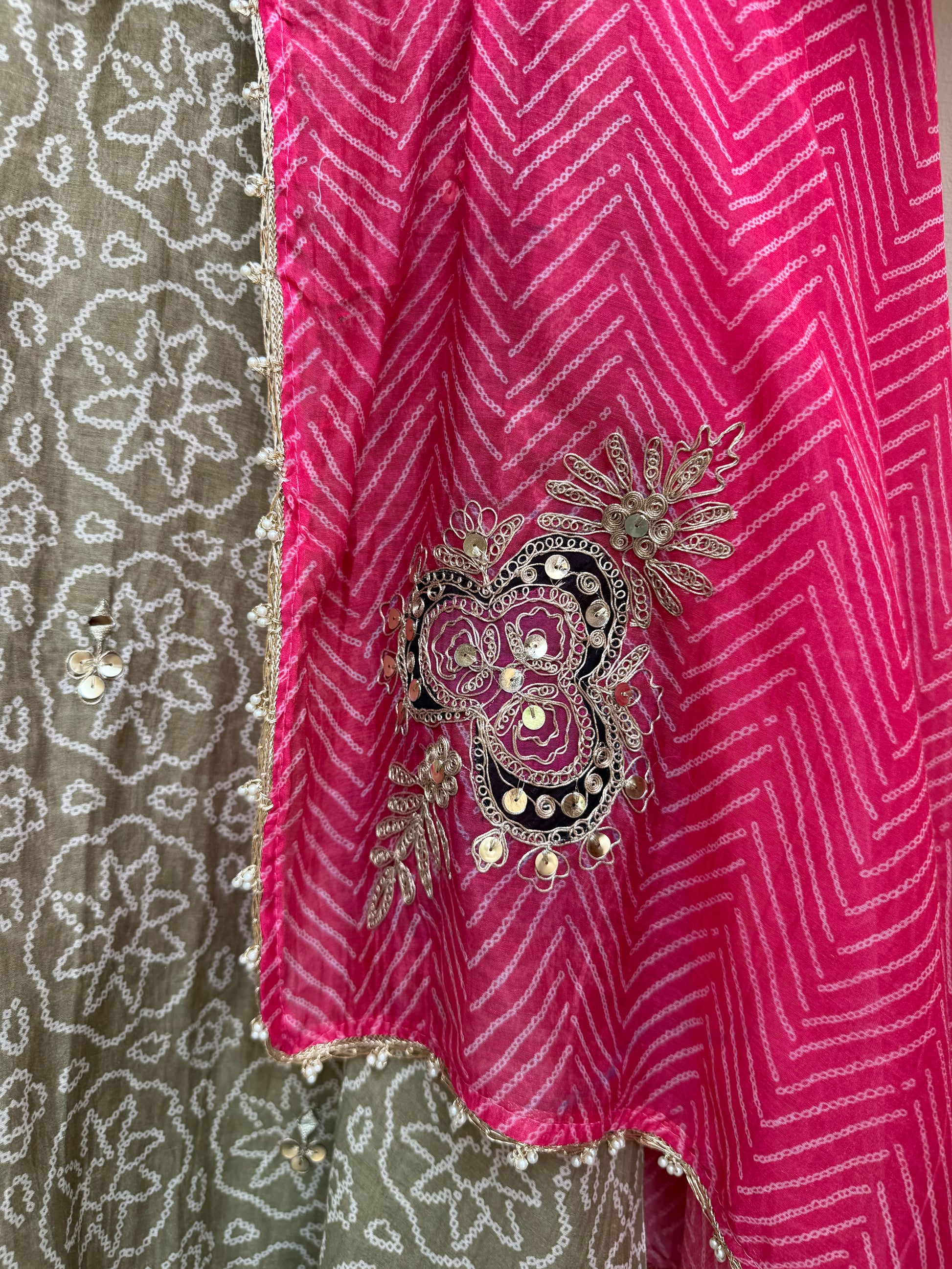 Zaria Bandej Unstitched Suit