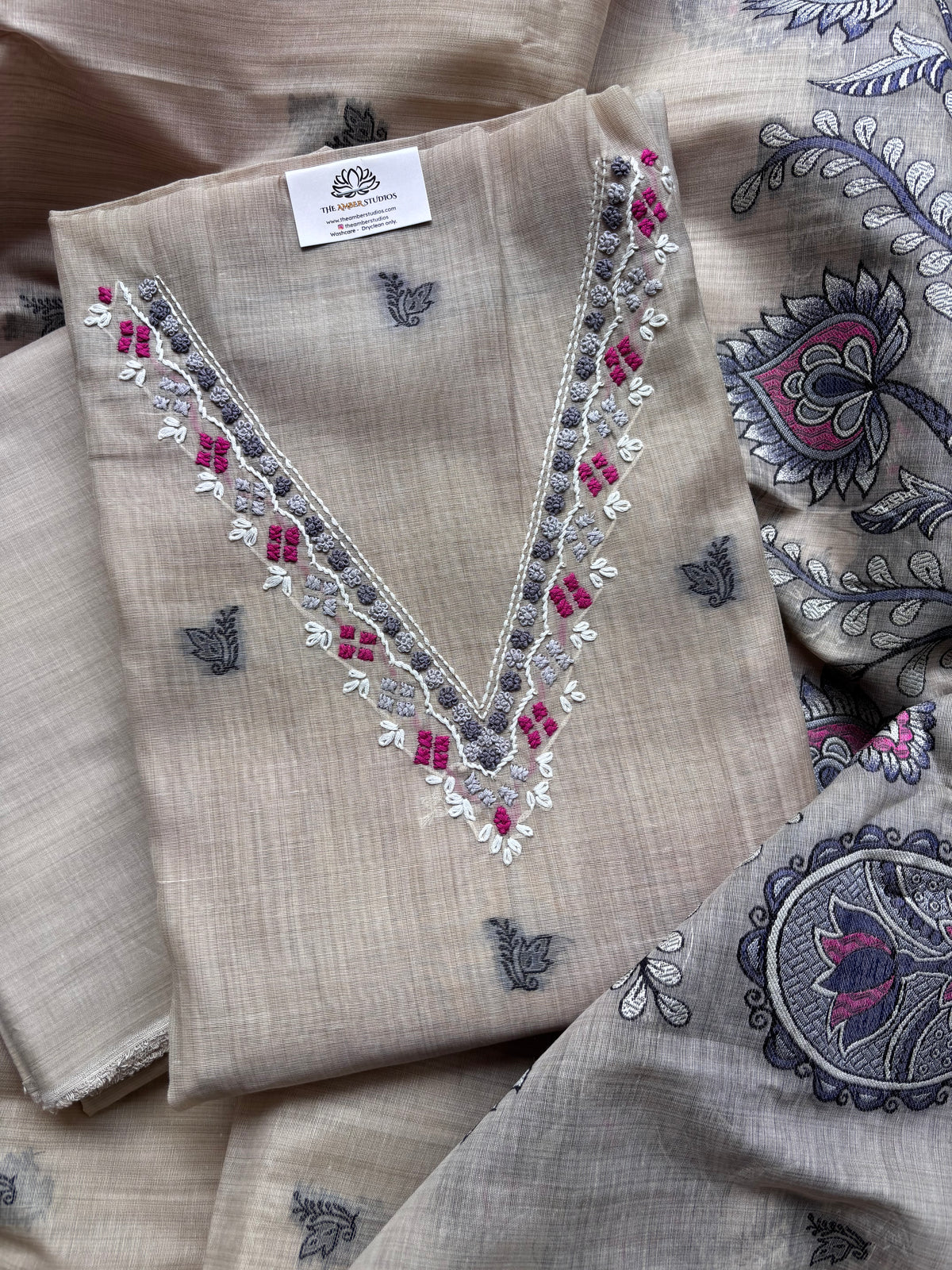 Kanaklata Jamdani Cotton Unstitched Suit