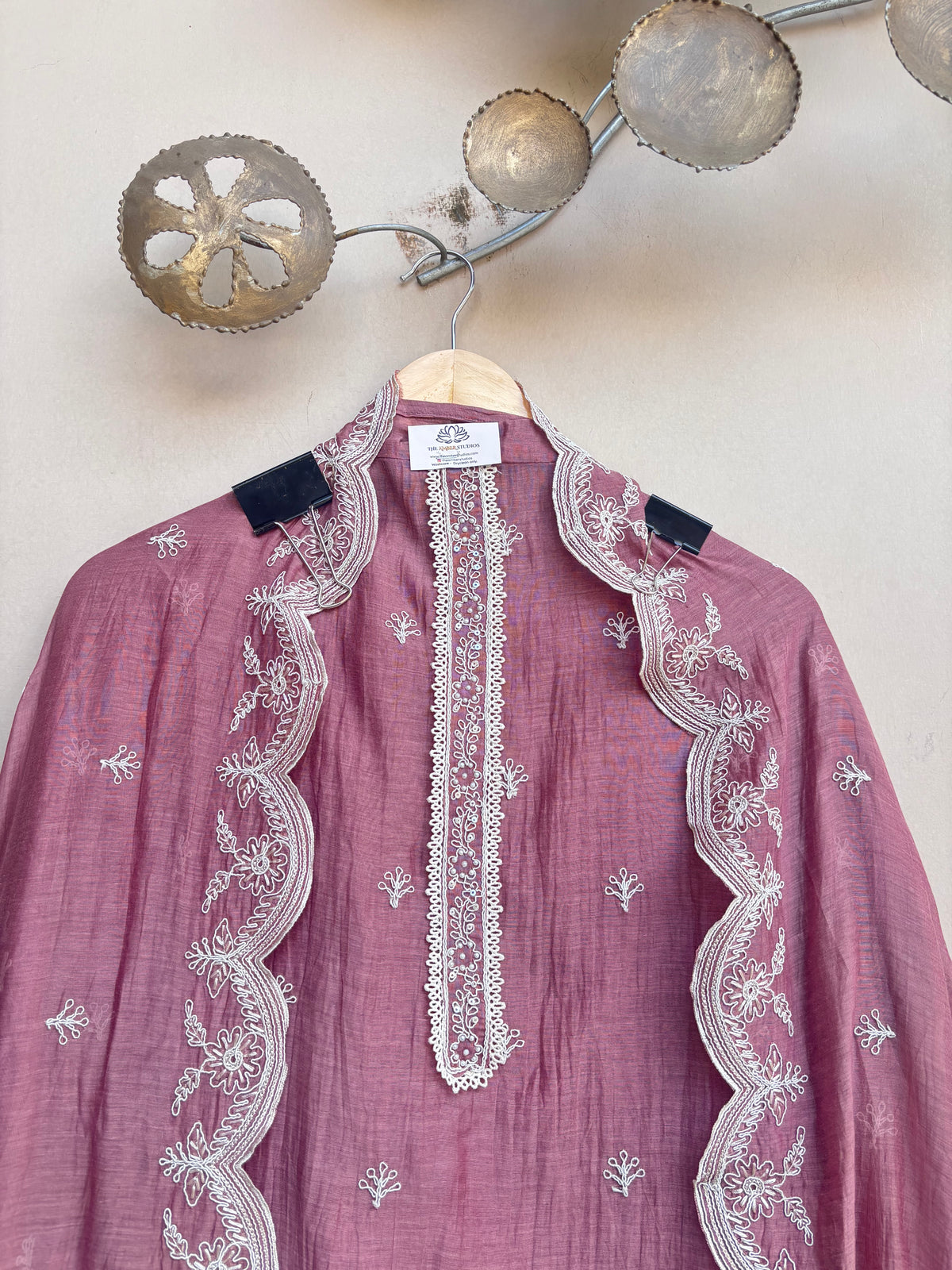 Gulchehra Mulmul Chanderi Unstitched Suit