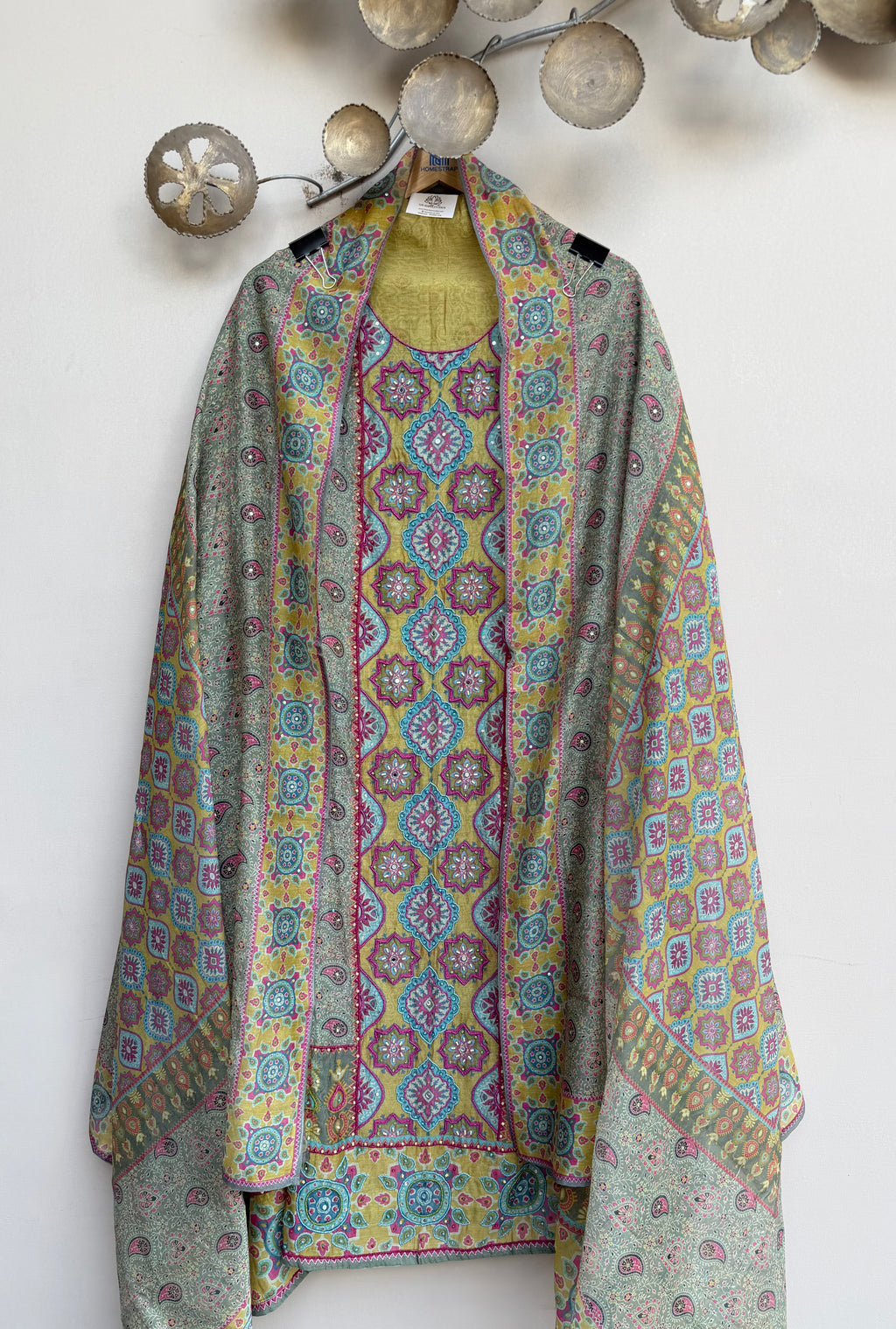 Sage Riwaayat Unstitched Suit