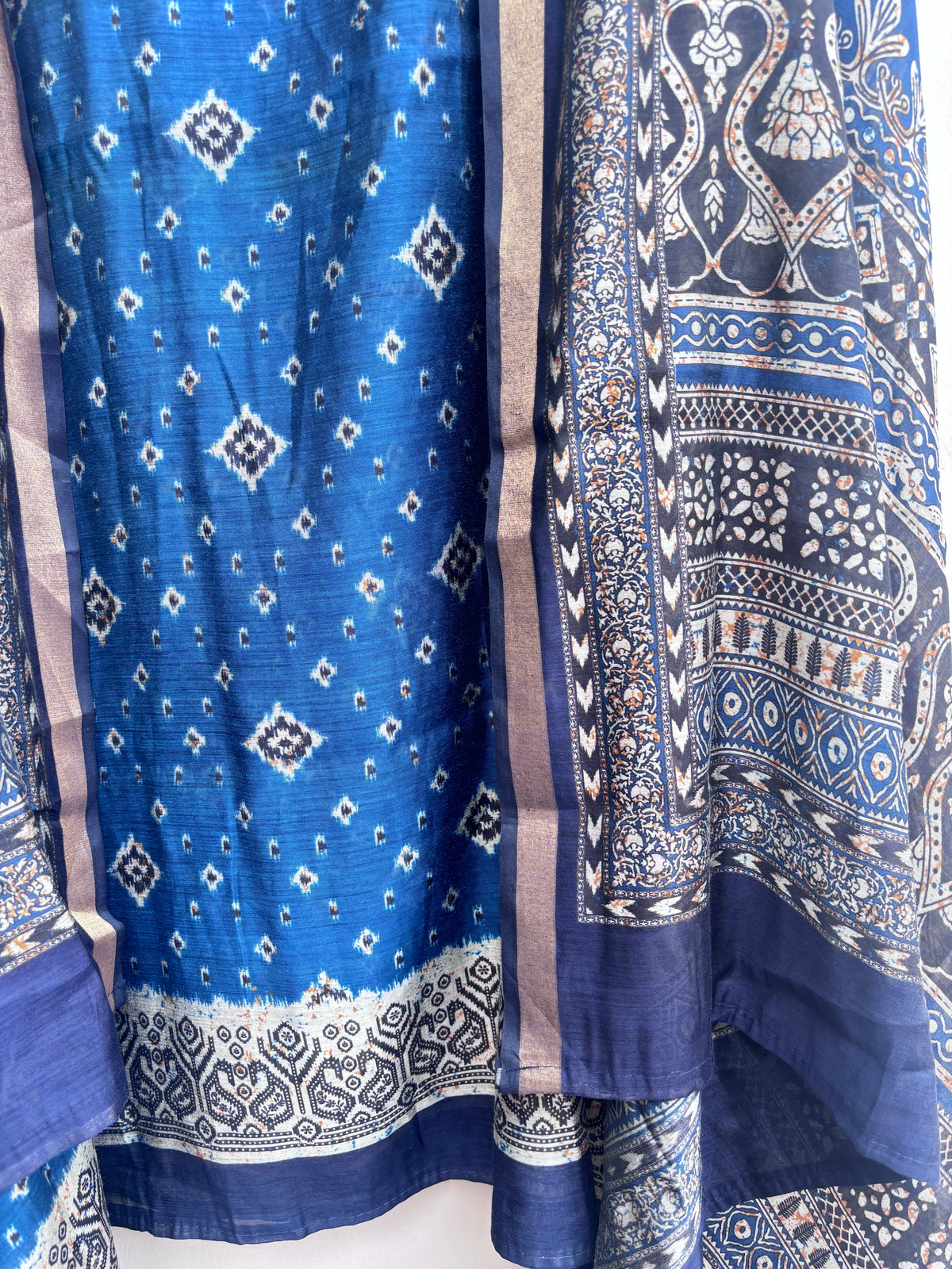 Neel Vilas Maheshwari Unstitched Suit