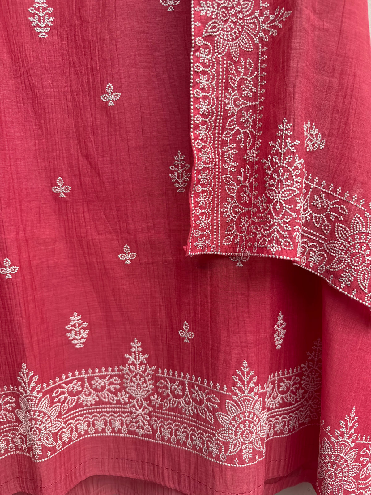Inayat Grace Mulmul Chanderi Unstitched Suit
