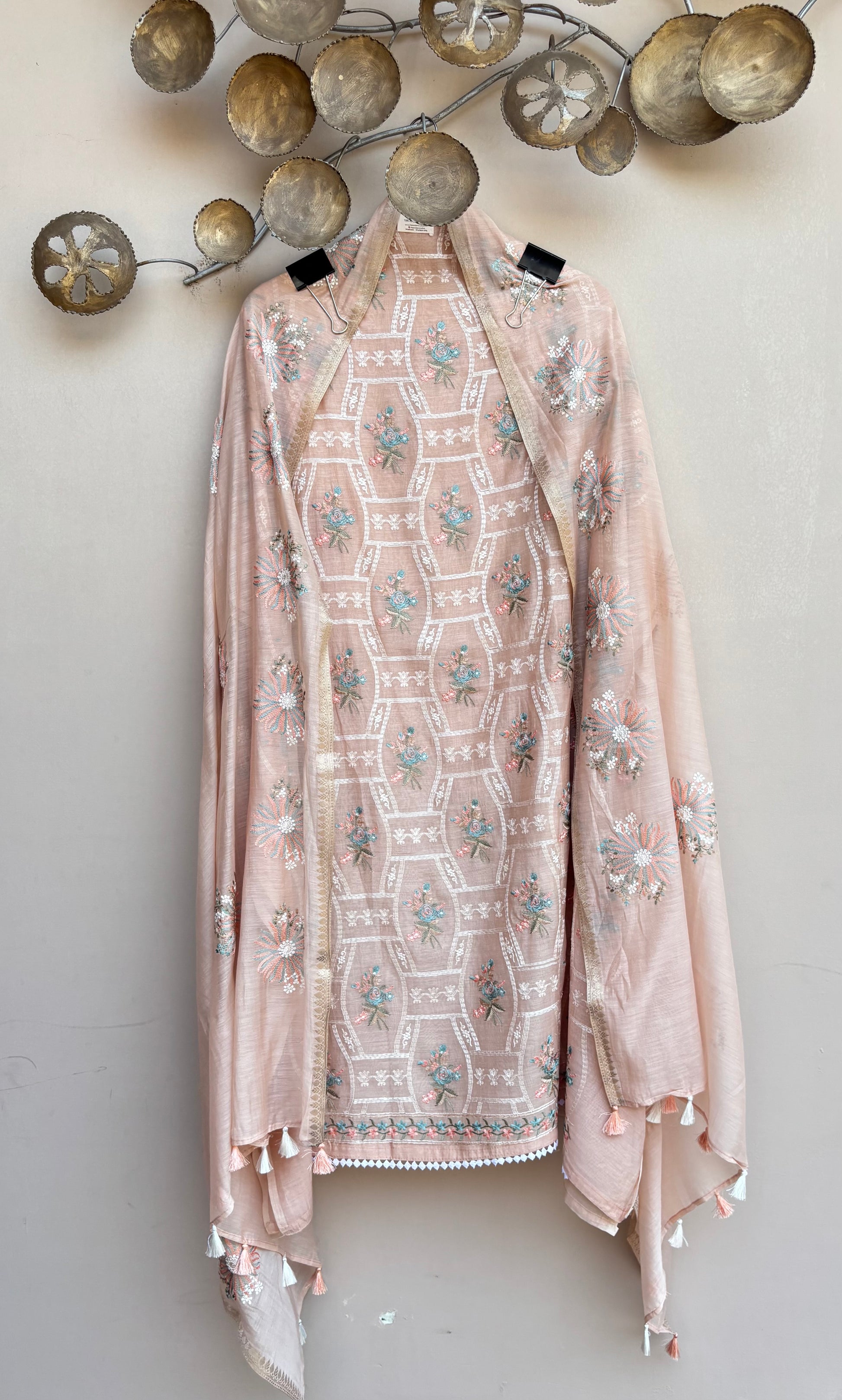 Mulmul Chanderi Thread Embroidery Suit With Dupatta