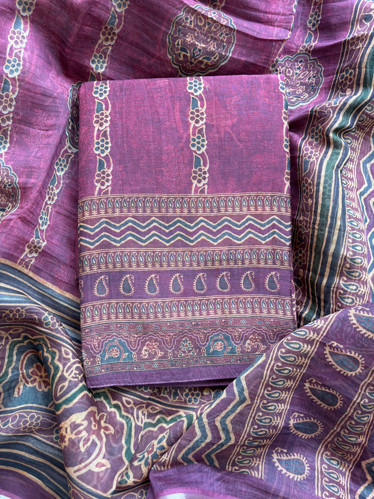 Amrapali Mulmul Cotton Unstitched Suit