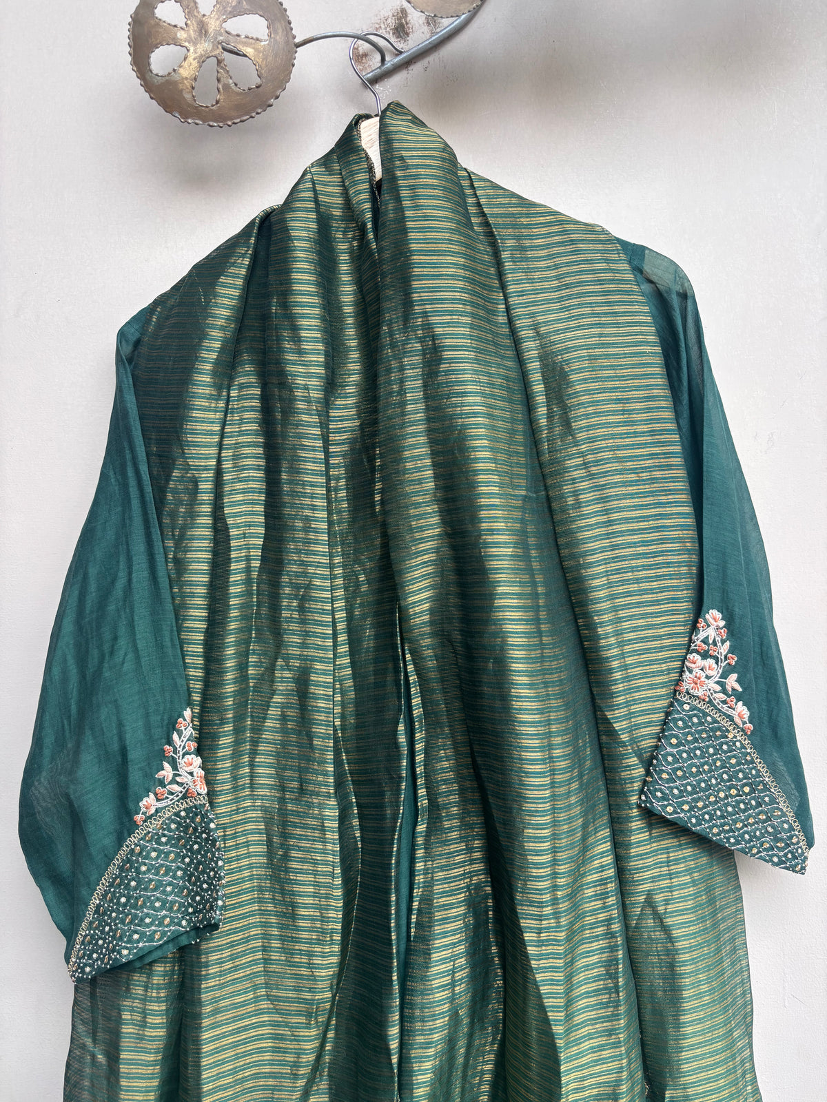 Mehrunnisa Mulmul Chanderi Kurta Set
