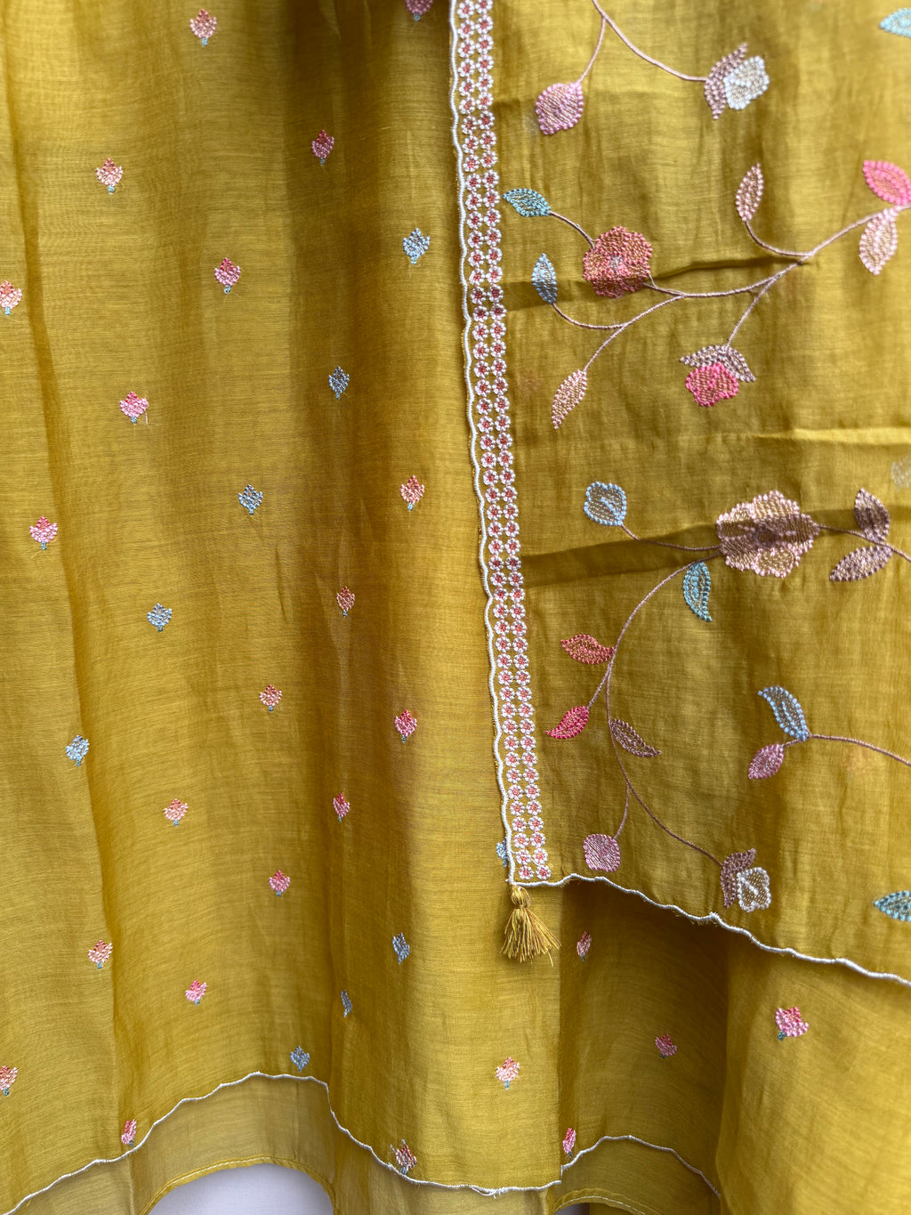 Noor Zariya Mulmul Chanderi Unstitched Suit